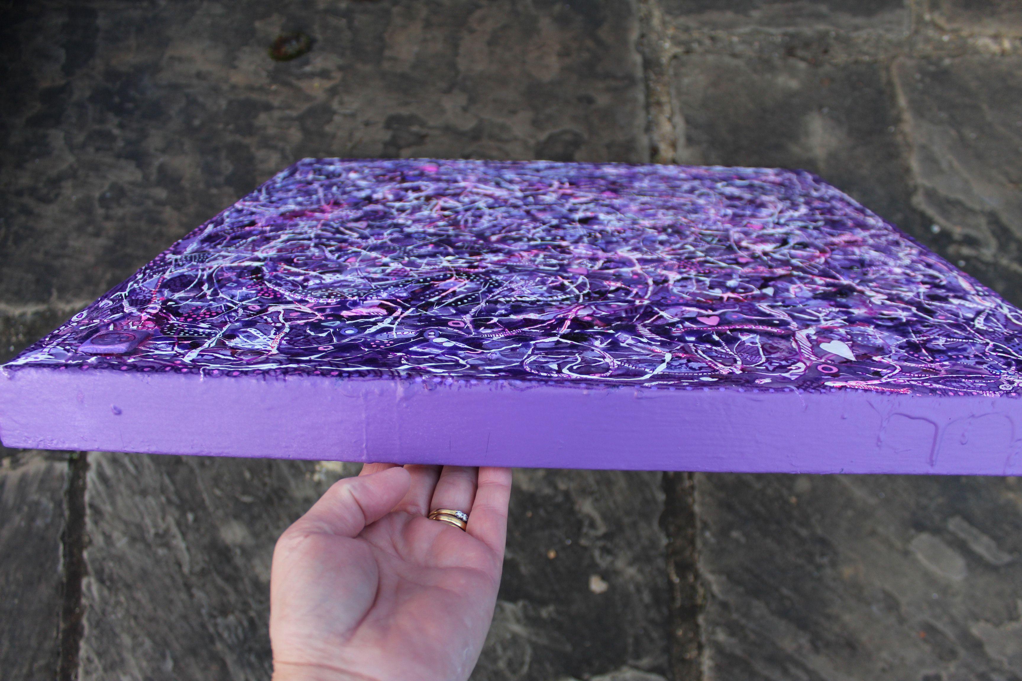 Corteggiamento urbano, Pittura, Acrilico su tela - Painting Astratto di Rachel McCullock