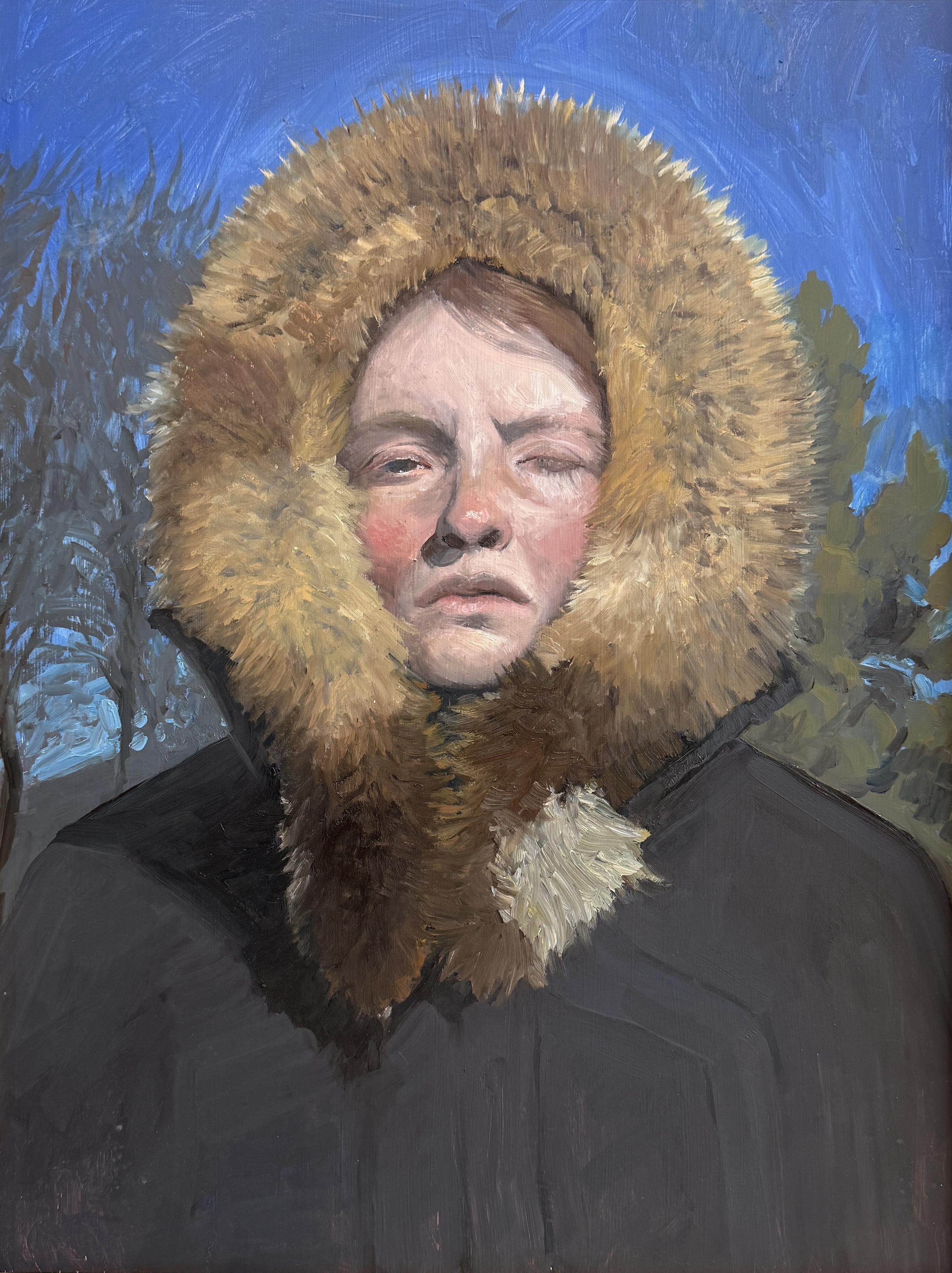 Figurative Painting de Rachel Personett - "Autorretrato con capucha de zorro" pintura al óleo del artista, abrigo de invierno de piel, rostro iluminado por el sol