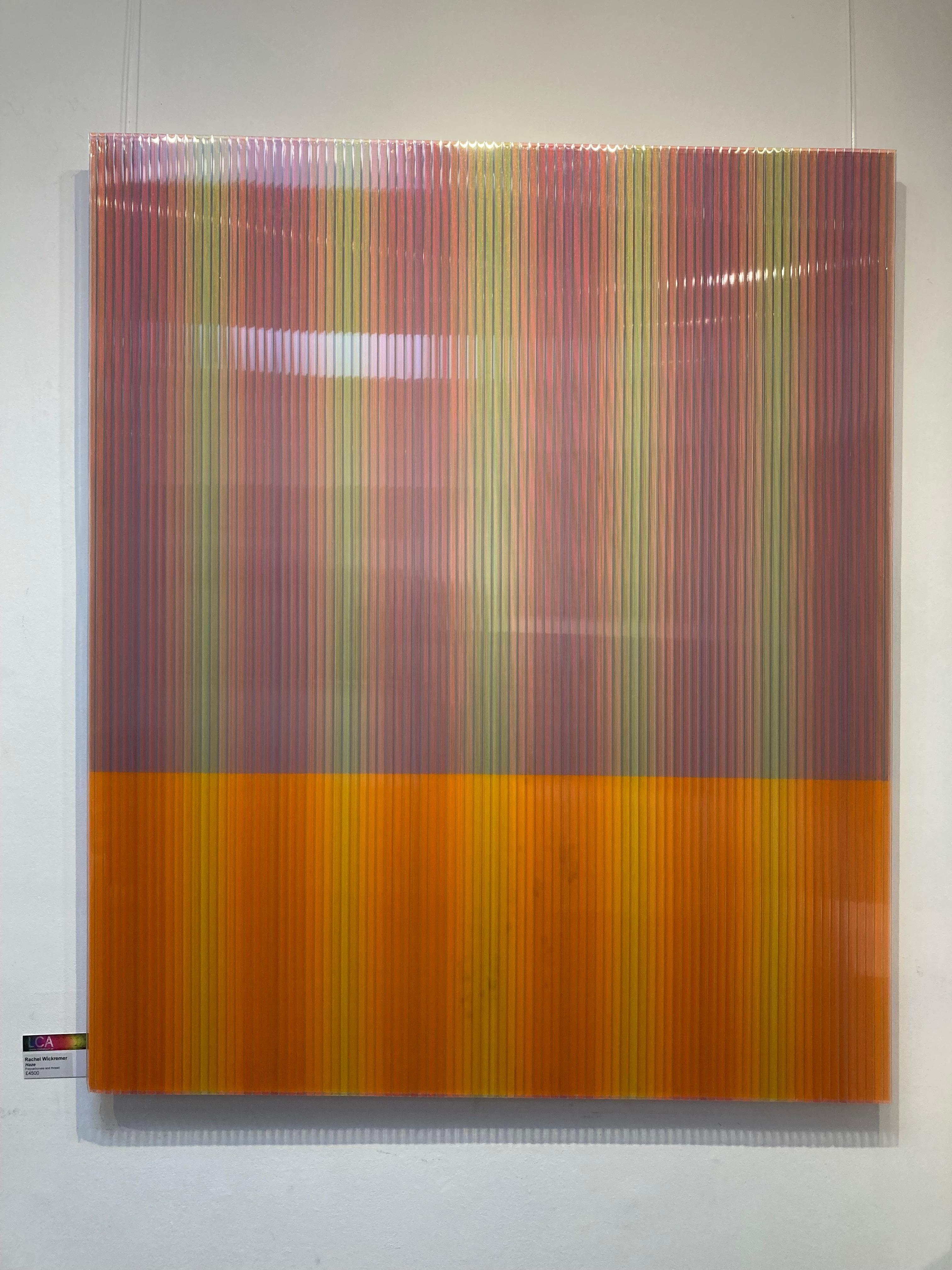 Haze - Zeitgenössische Acryl-Kunstwerke: Retro-Stil, Muster, farbenfrohes und lineares  – Painting von Rachel Wickremer