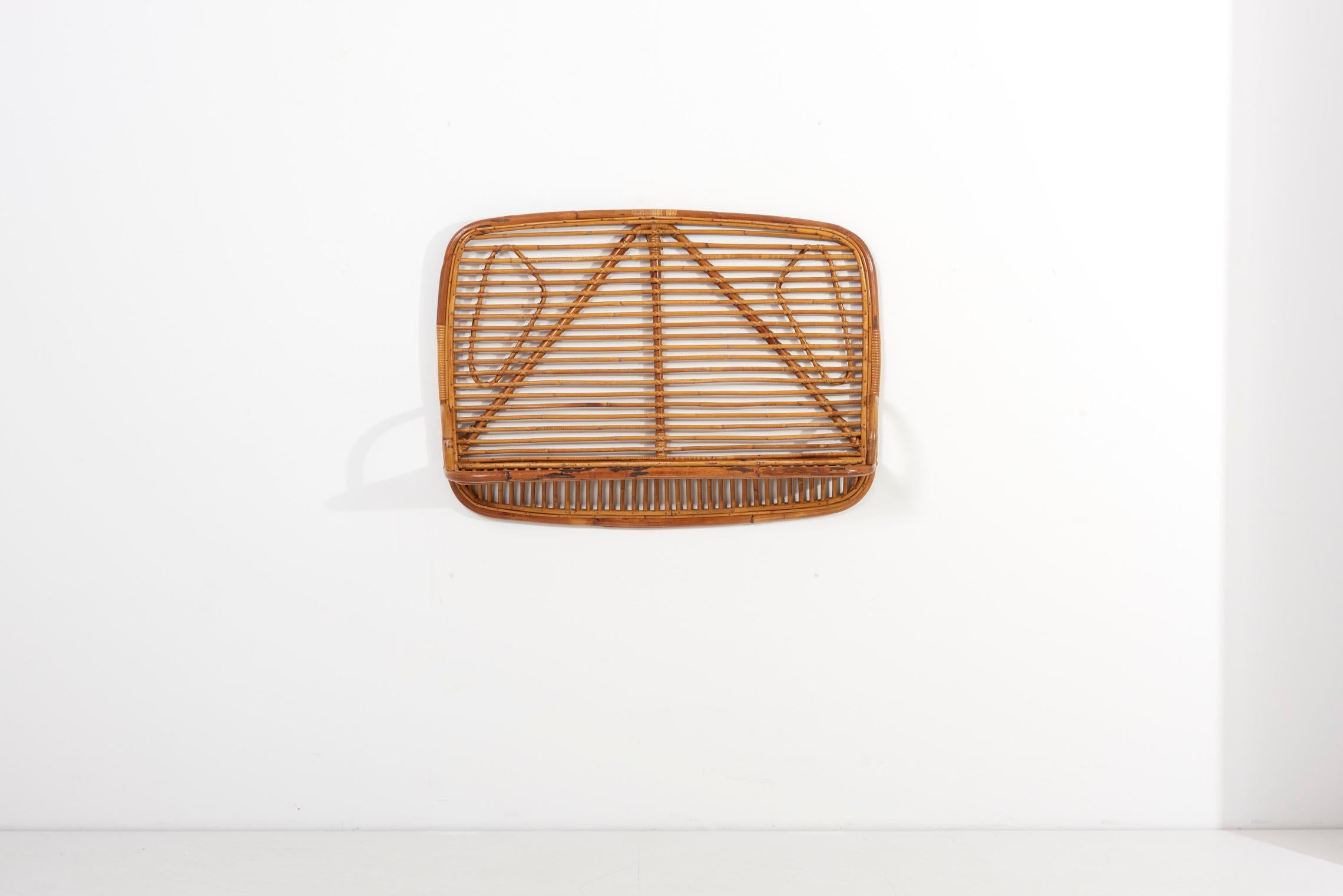 Mid-Century Modern Rack or Stand in Rattan by Tito Agnoli for Bonacina, Italy, 1950s