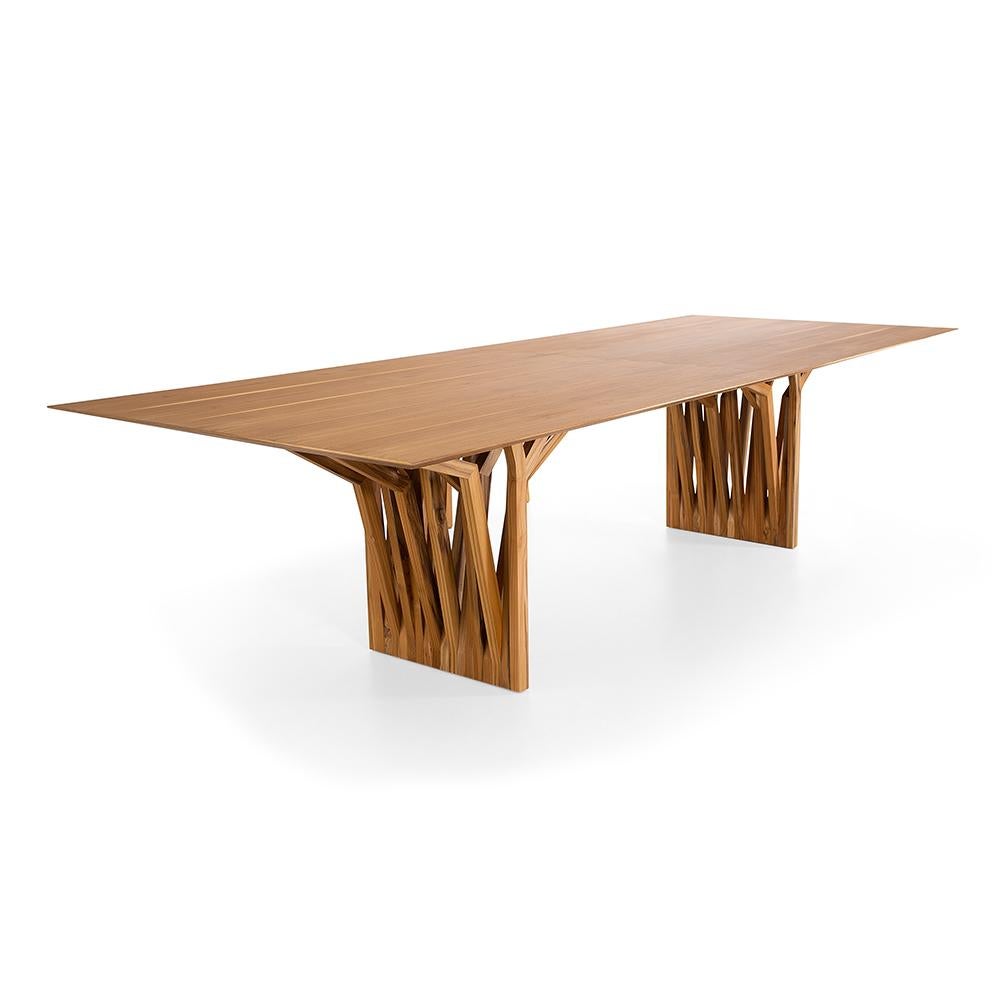 Brésilien Table de salle à manger Radi avec plateau en placage de bois de teck 118'' en vente