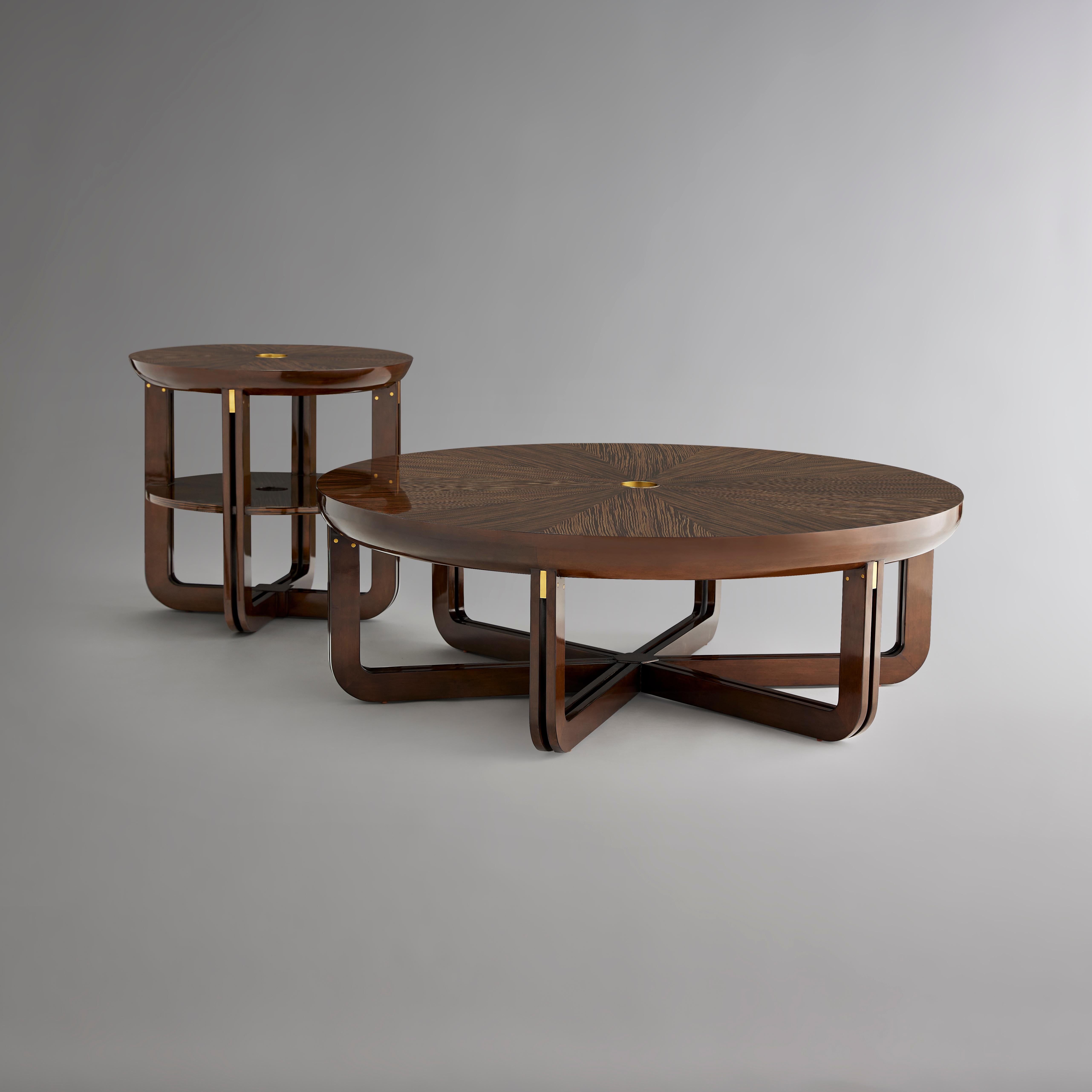 Laiton Table d'appoint radial en vente