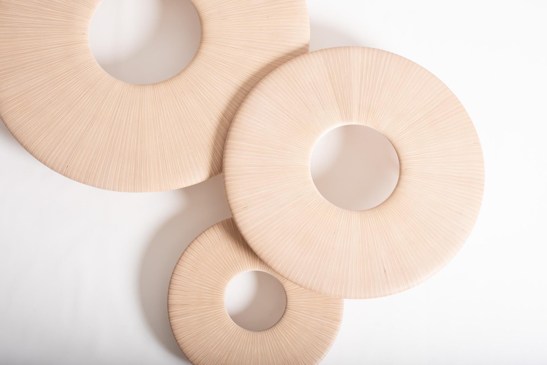 Radian Medium de Piegatto, una mesa de centro escultural contemporánea Guatemalteco en venta