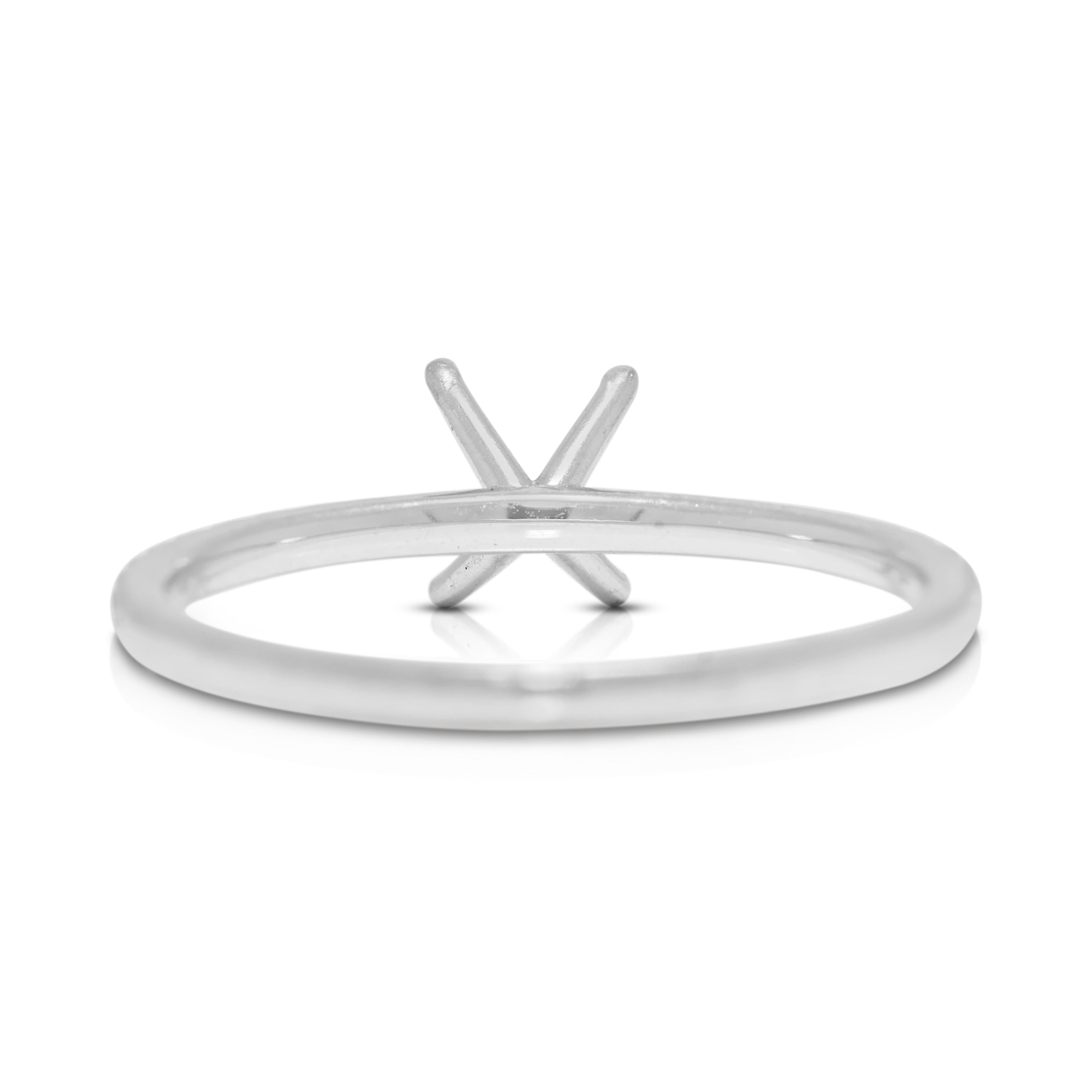 Women's Radiant 0.15ct Natural Diamond Ring Setting in 18K White Gold For Sale