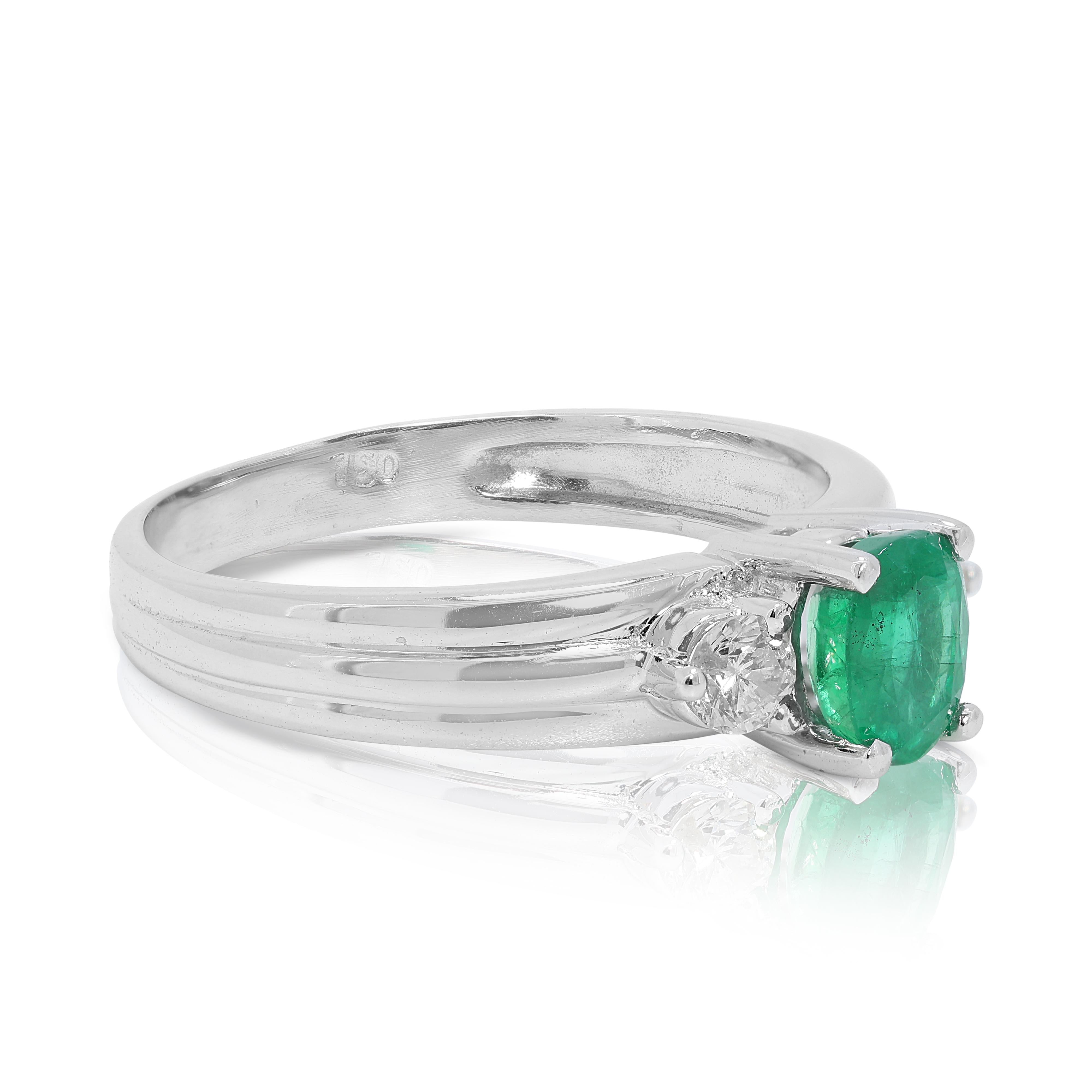 Radiant 0.26 carat Emerald Ring with Natural Diamonds in 18K White Gold 1