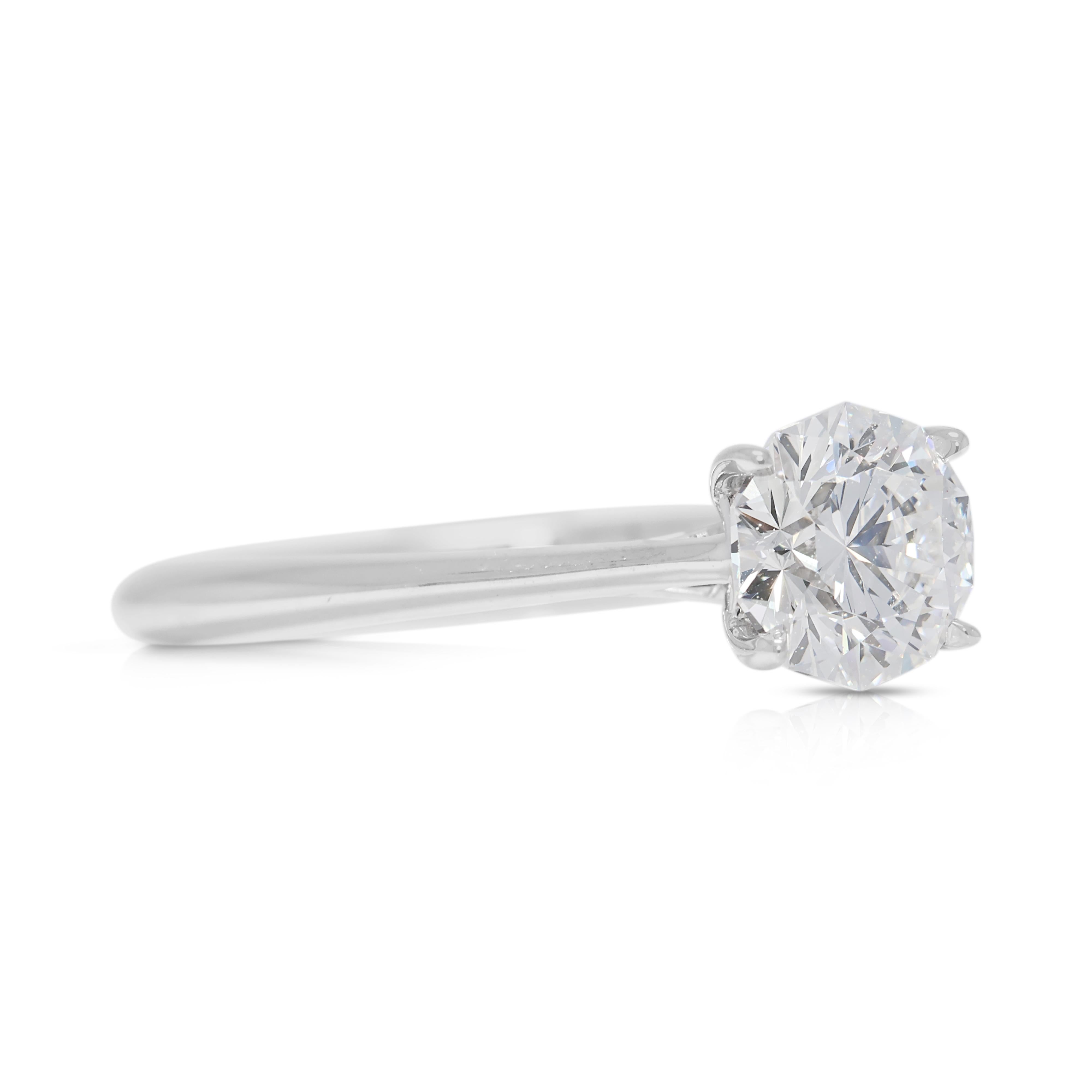 Round Cut Radiant 0.75ct Natural Diamond Solitaire Ring 18k White Gold For Sale