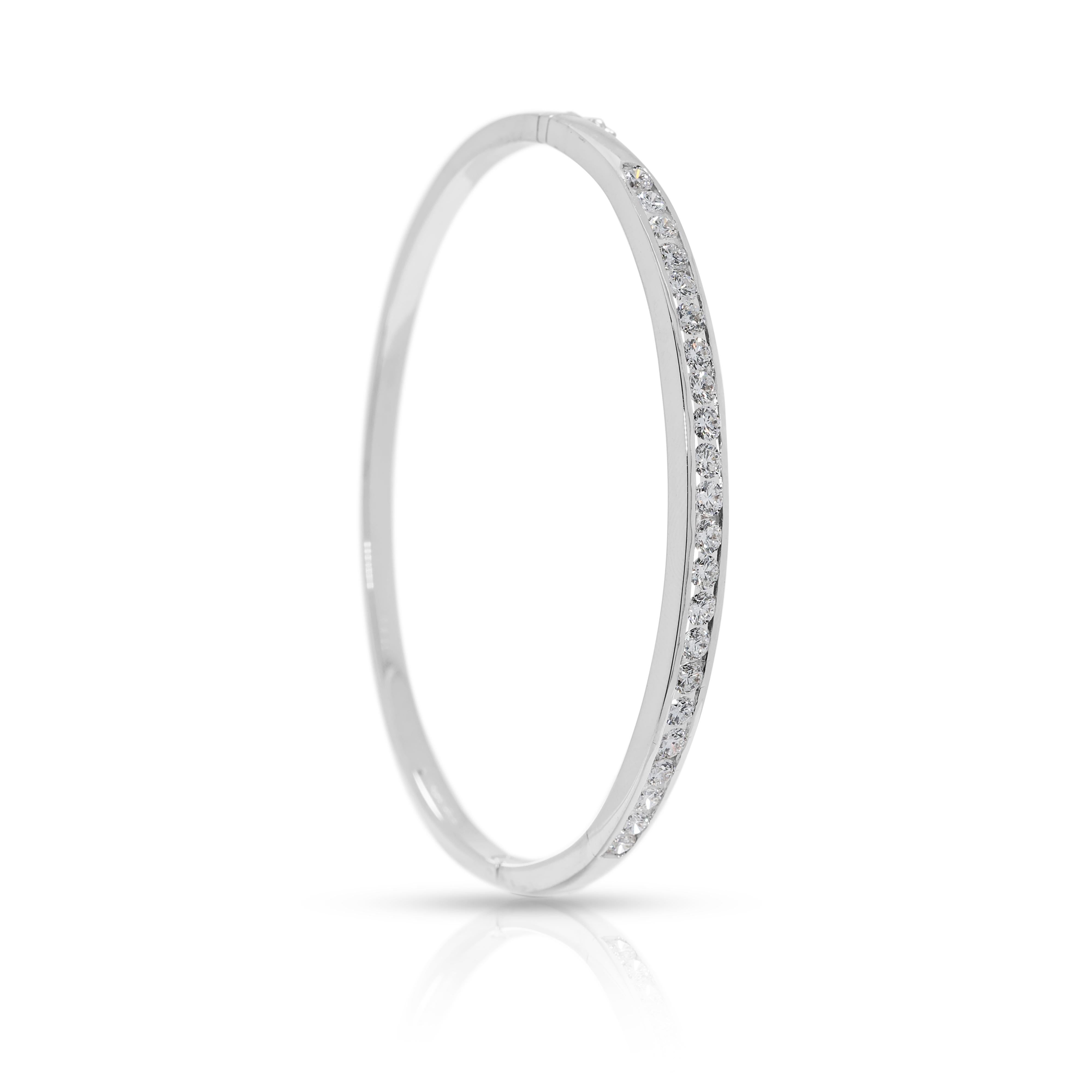 Braccialetto con diamanti naturali da 0,88 carati in oro bianco 14K in vendita 2