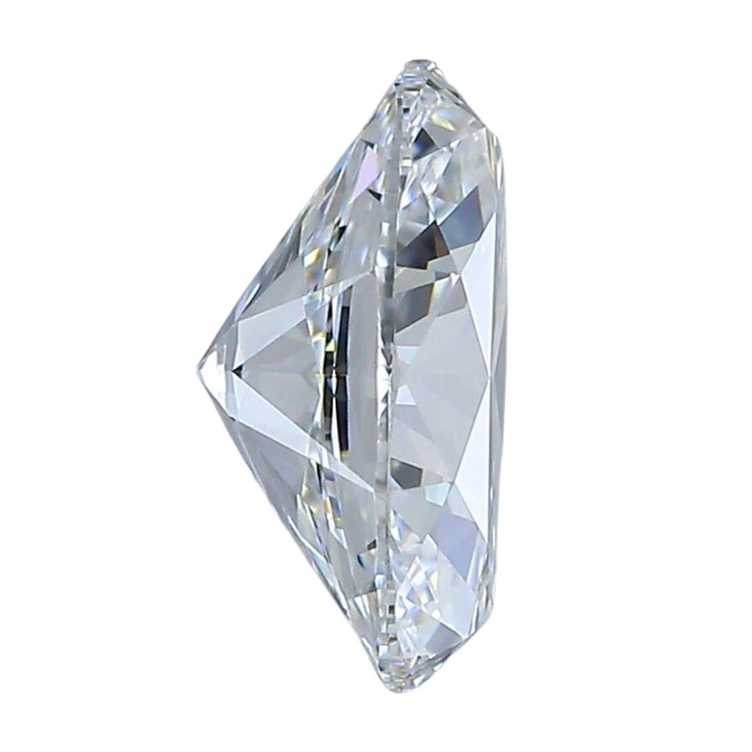 Radiant 0.90 ct Ideal Cut Oval Diamond - GIA Certified In New Condition For Sale In רמת גן, IL