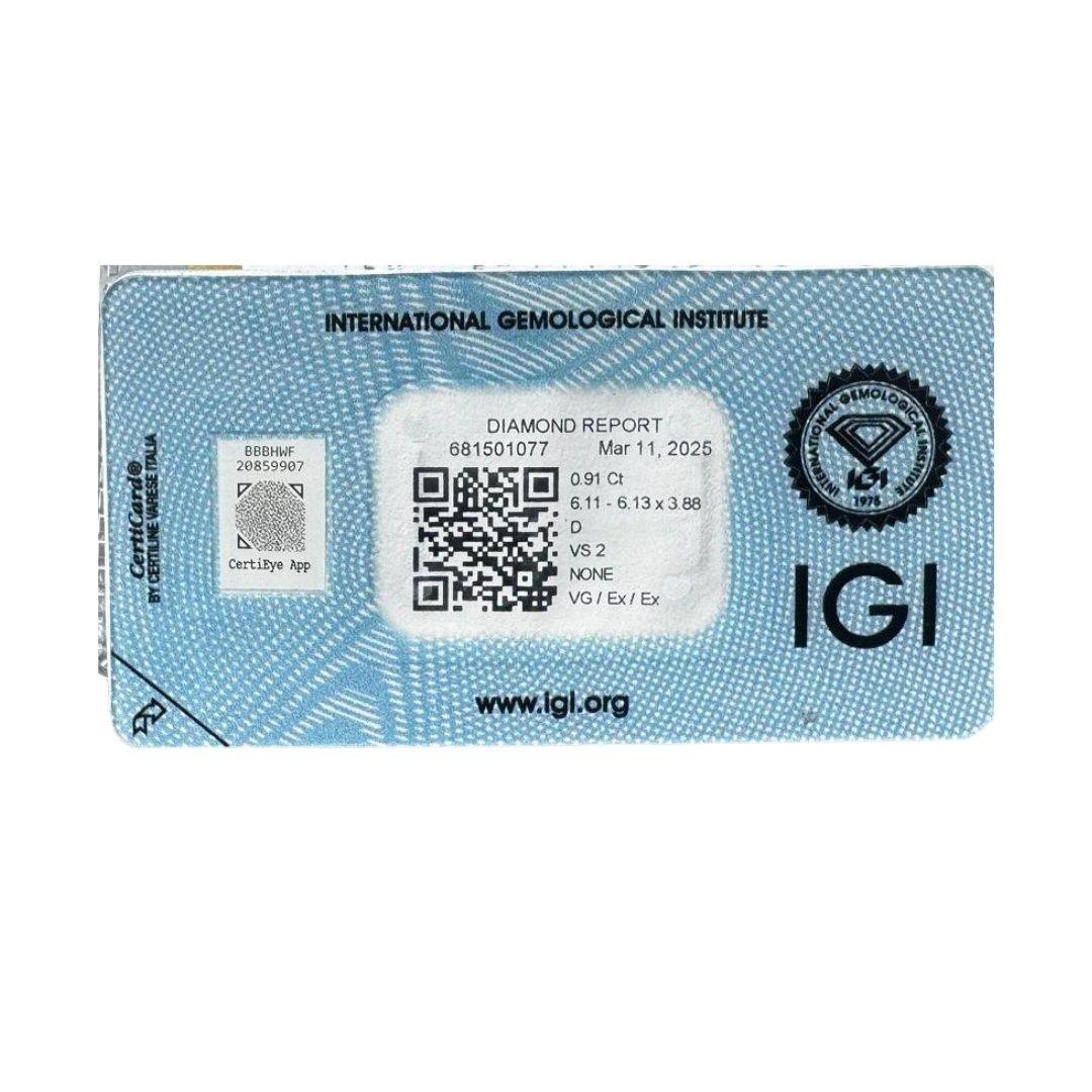 Strahlender 0,91ct rund geformter natürlicher Diamant - IGI zertifiziert im Angebot 2