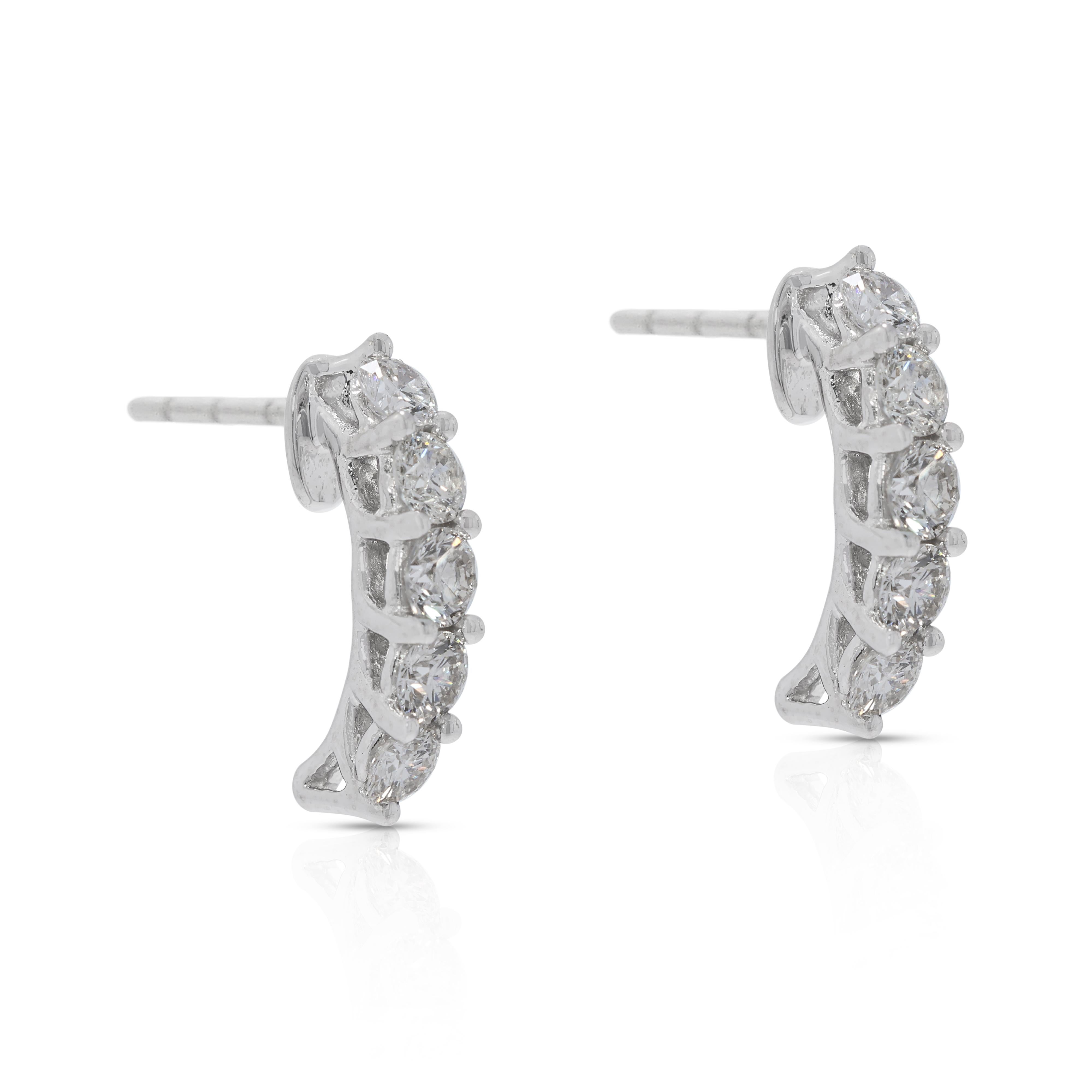 Strahlende 0,93ct natürliche Diamanten Ohrringe in 18k Weißgold im Zustand „Hervorragend“ im Angebot in רמת גן, IL