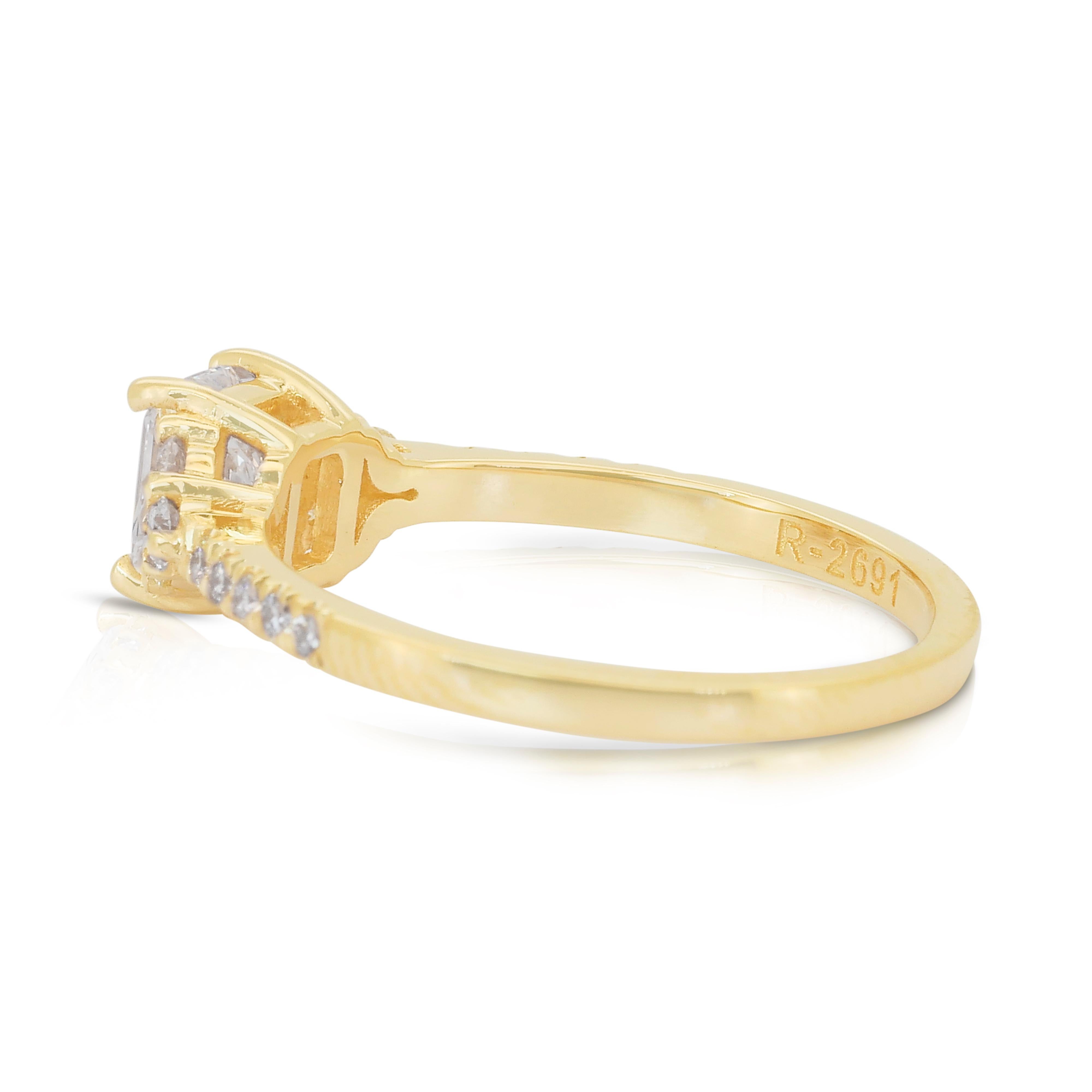 Bague en or jaune 18k avec pavé de diamants radieux de 0,99ct - Certifiée GIA Neuf - En vente à רמת גן, IL