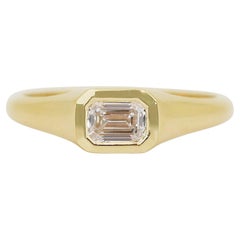 Radiant 1.00ct Diamond Solitaire Ring in 18k Yellow Gold - GIA Certified