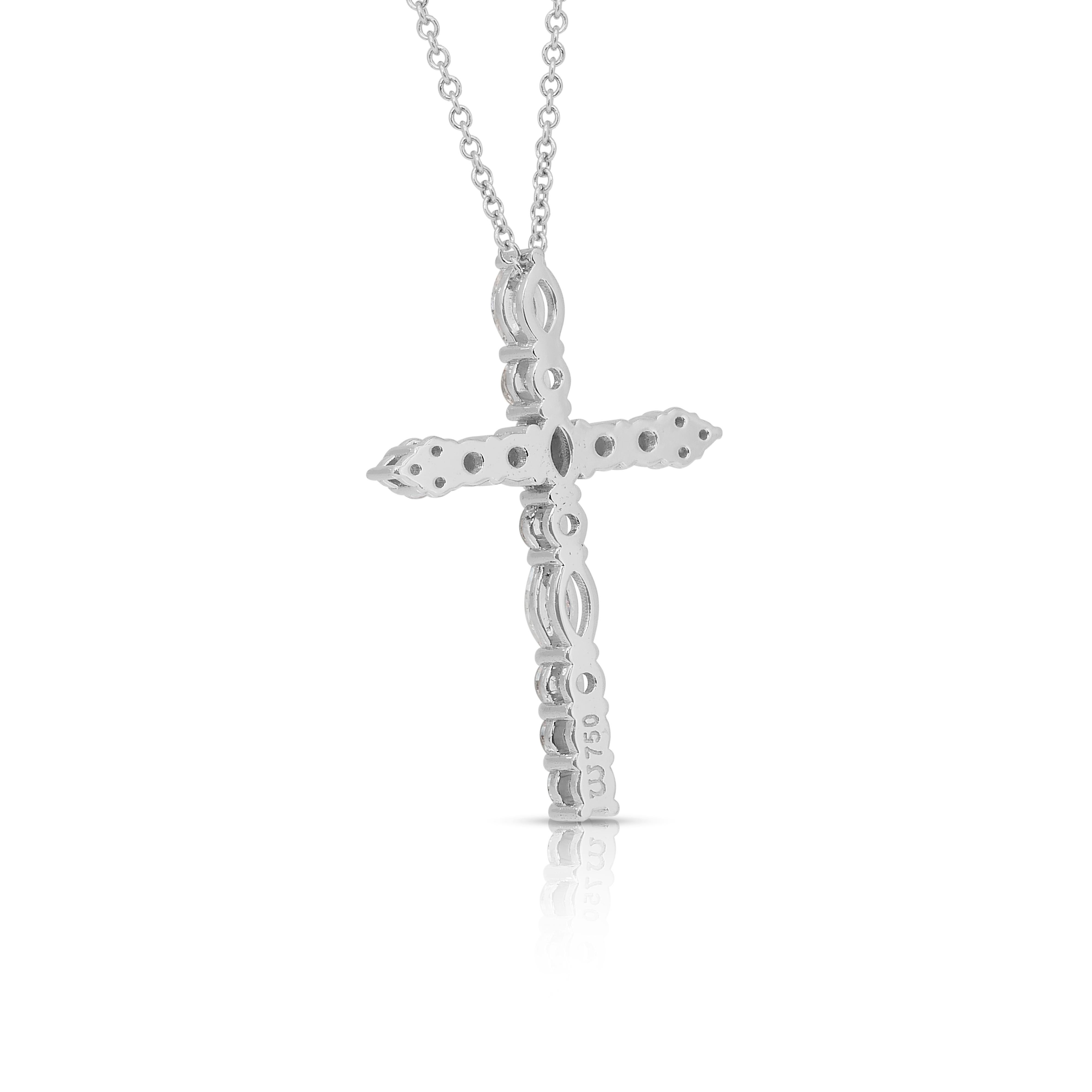 Radiant 1.22ct Diamonds Necklace with Cross Pendant in 18k White Gold For Sale 3