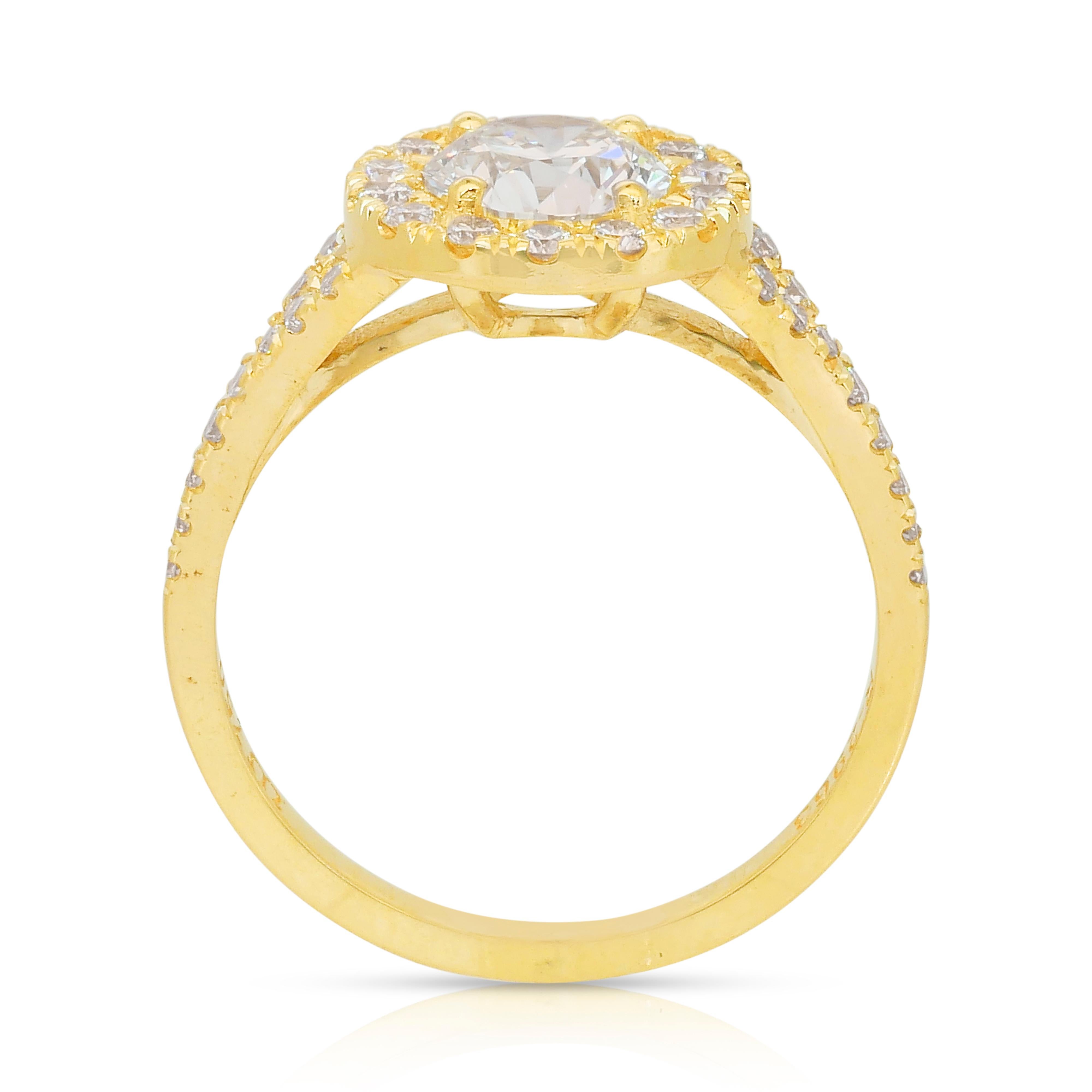 Anillo Halo de Diamantes Radiantes de 1.41ct en Oro Amarillo de 18k - Certificado IGI en venta 4