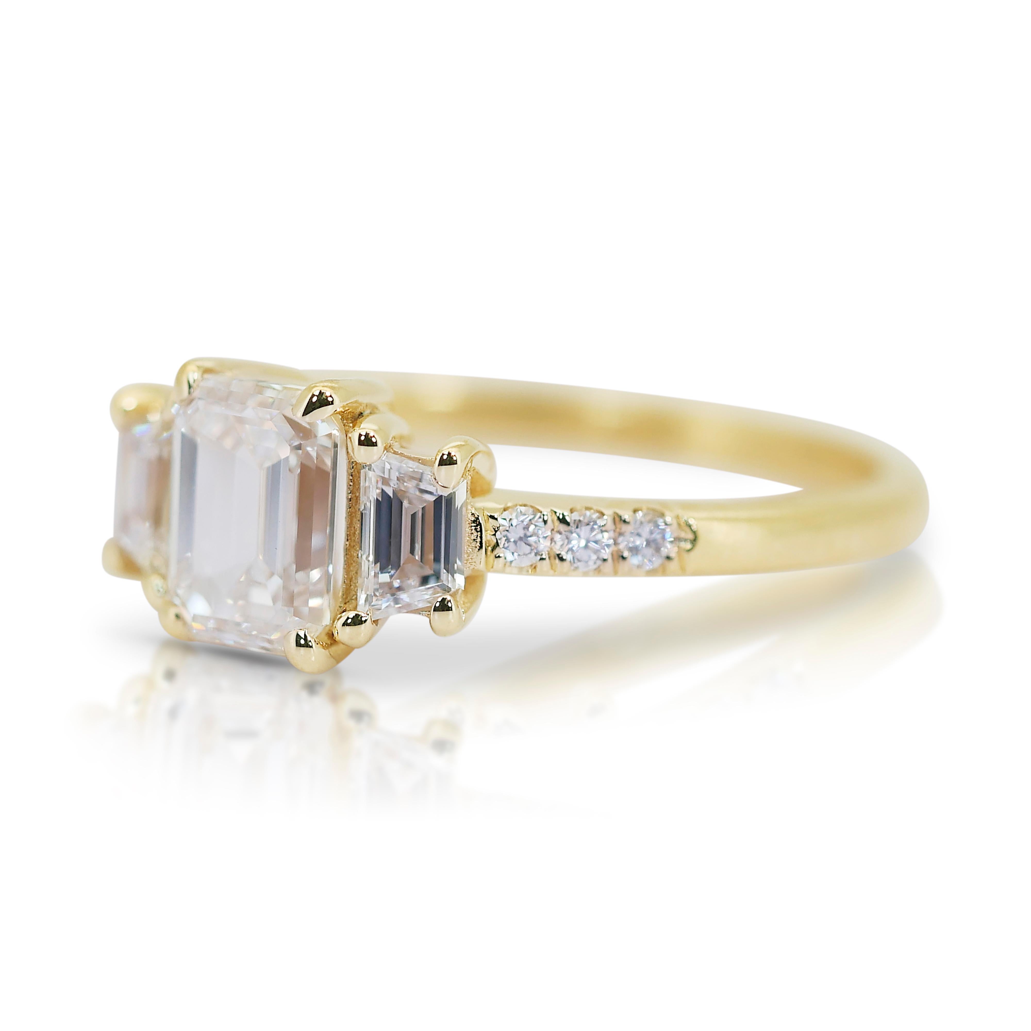 Radiant 1.42ct Double Excellent Ideal Cut Diamond 3-Stone Ring in 18k Yellow Gold - GIA Certified

Indulge in the beauty of this exquisite 18k yellow gold ring, featuring a stunning 1.00-carat emerald-cut diamond as its centerpiece. The ring is