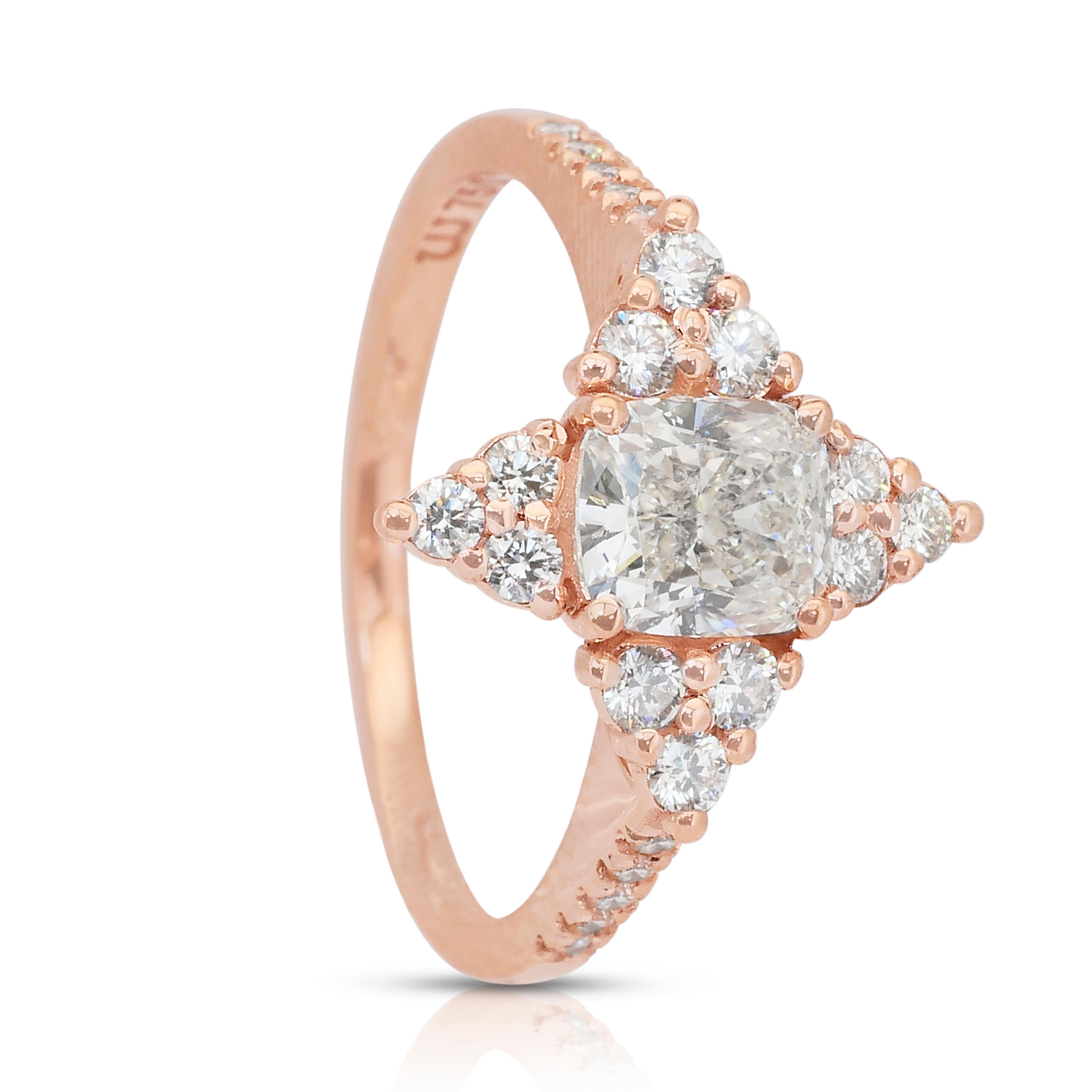 Radiant 1.48ct Diamonds Pave Ring in 18k Rose Gold - IGI Certified For Sale 3