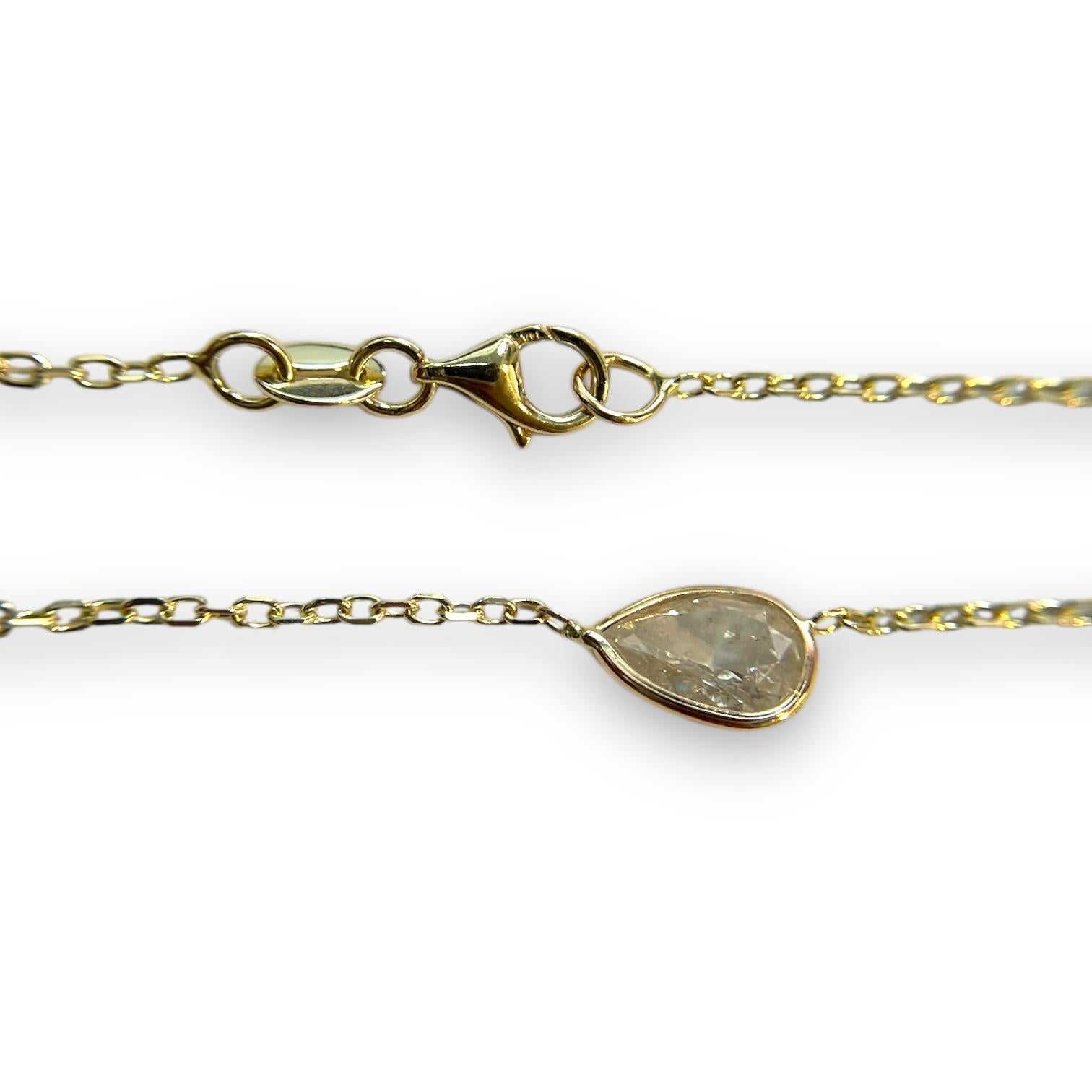Taille poire Collier radiant en or jaune 14 carats avec diamants naturels taille poire de 0,73 carat en vente