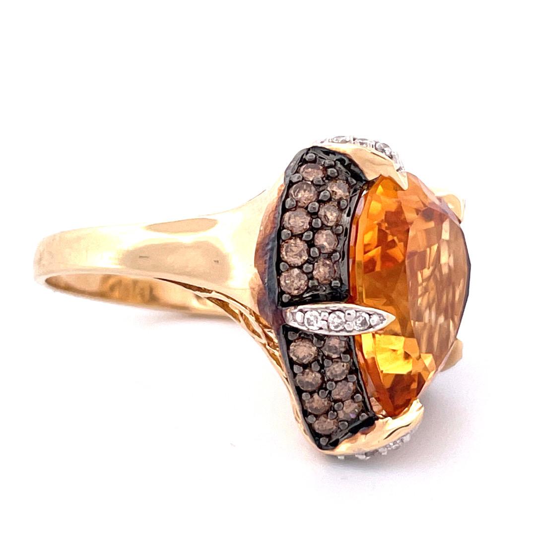 Radiant 14k Yellow Gold Citrine Diamond Heart Ring In New Condition In New York, NY