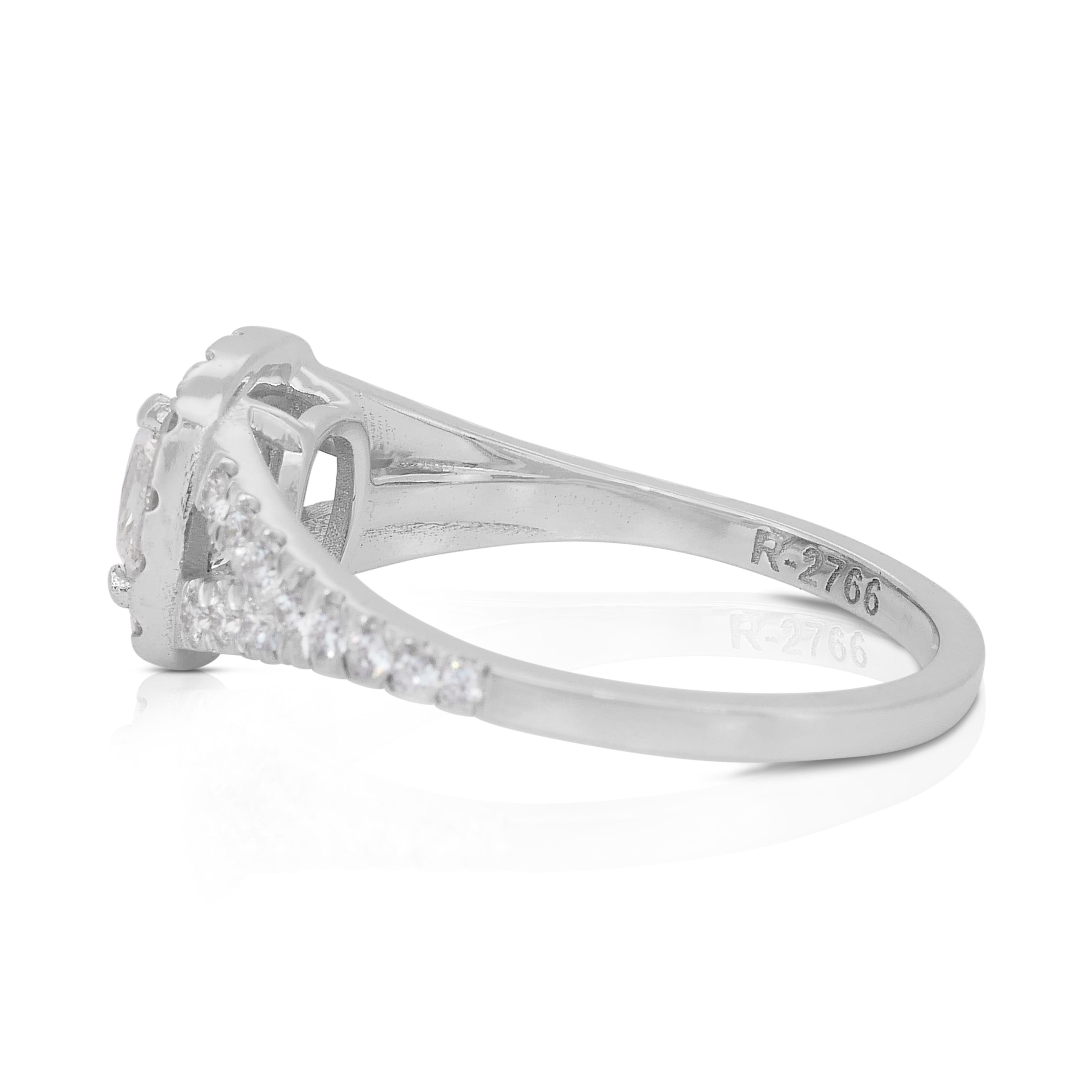 Radiant 1,50ct Diamanten Halo Ring in 18k Weißgold - IGI zertifiziert Damen im Angebot