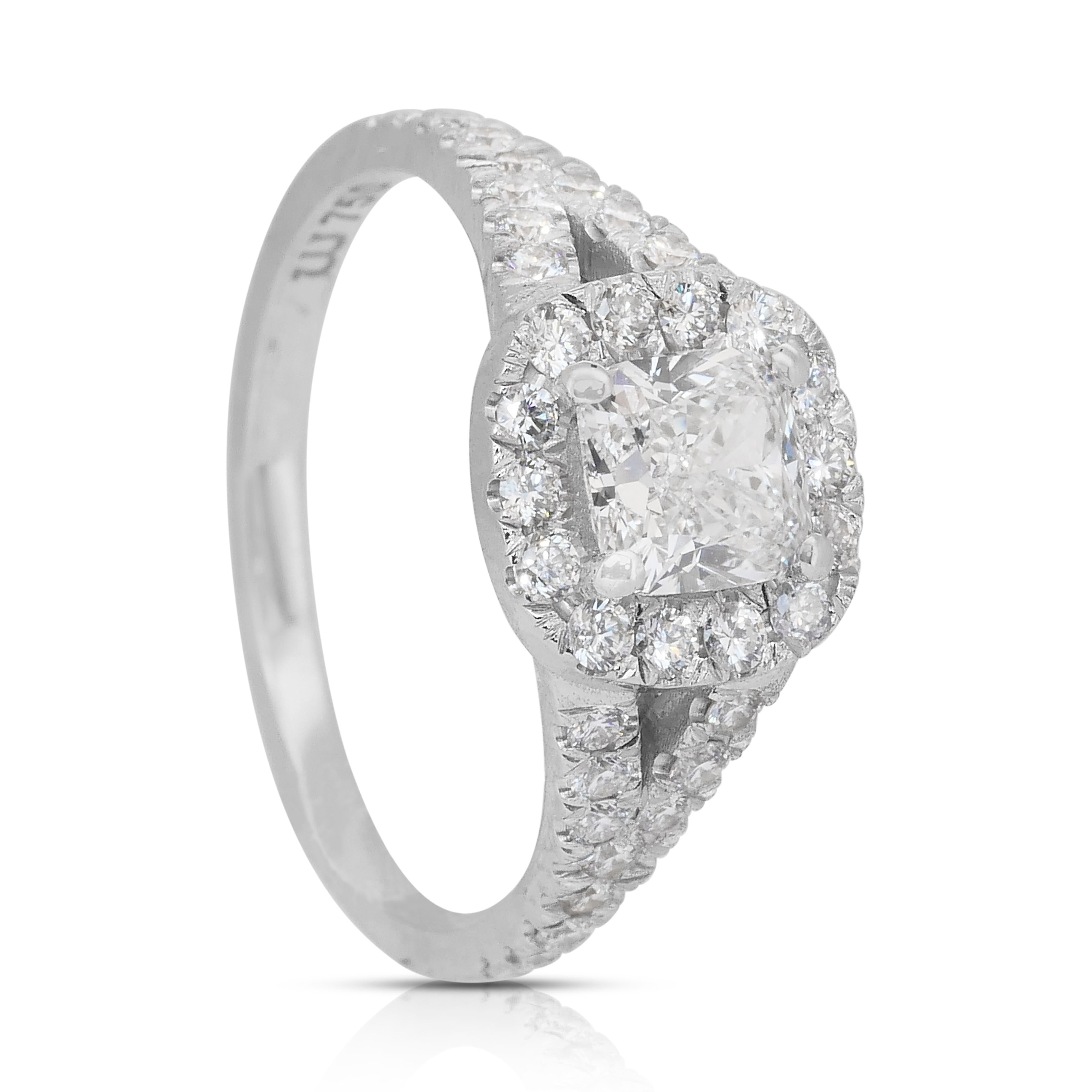 Radiant 1,50ct Diamanten Halo Ring in 18k Weißgold - IGI zertifiziert im Angebot 2