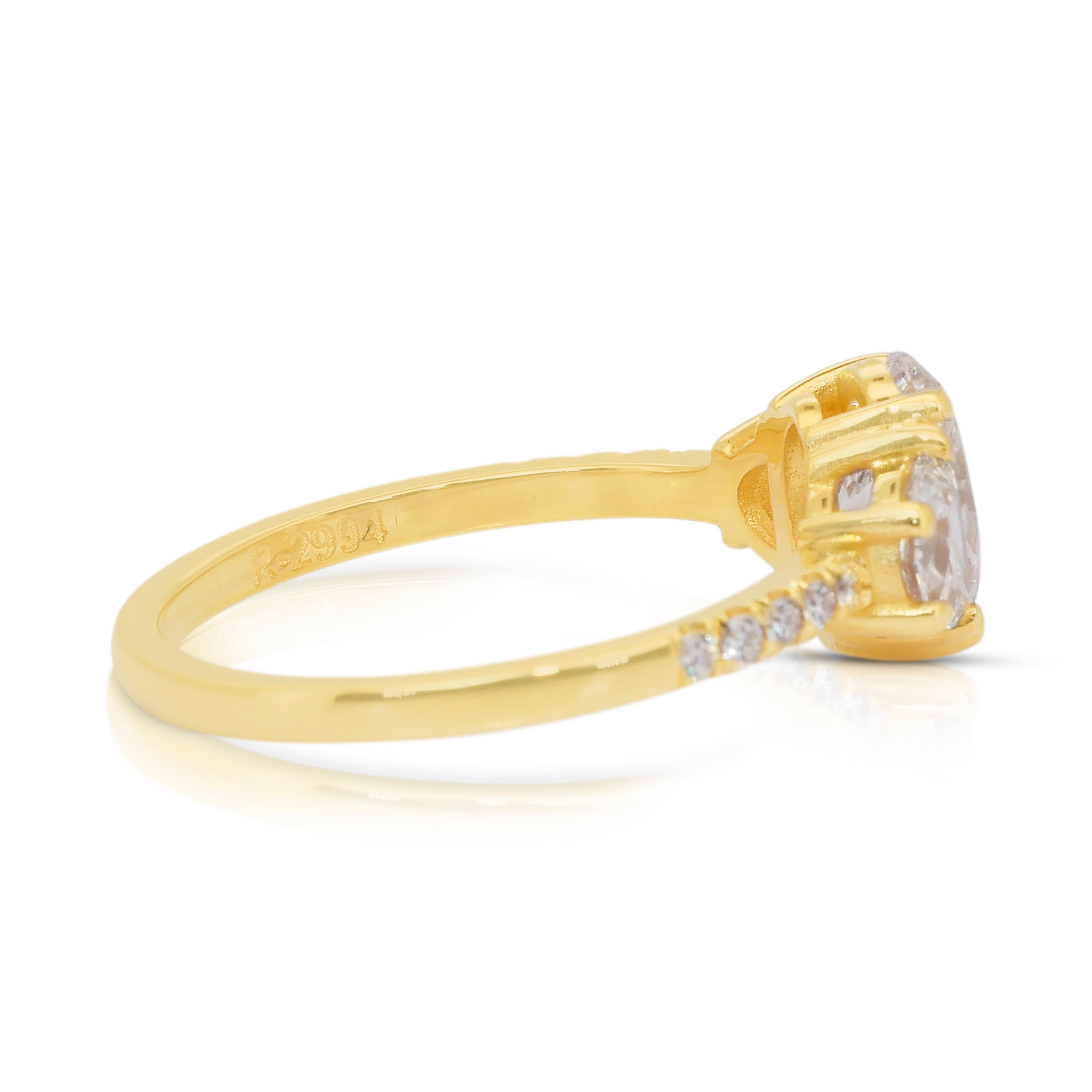 Taille ovale Bague 3 pierres en or jaune 18 carats avec 1,76 ct de diamants - certifié IGI en vente
