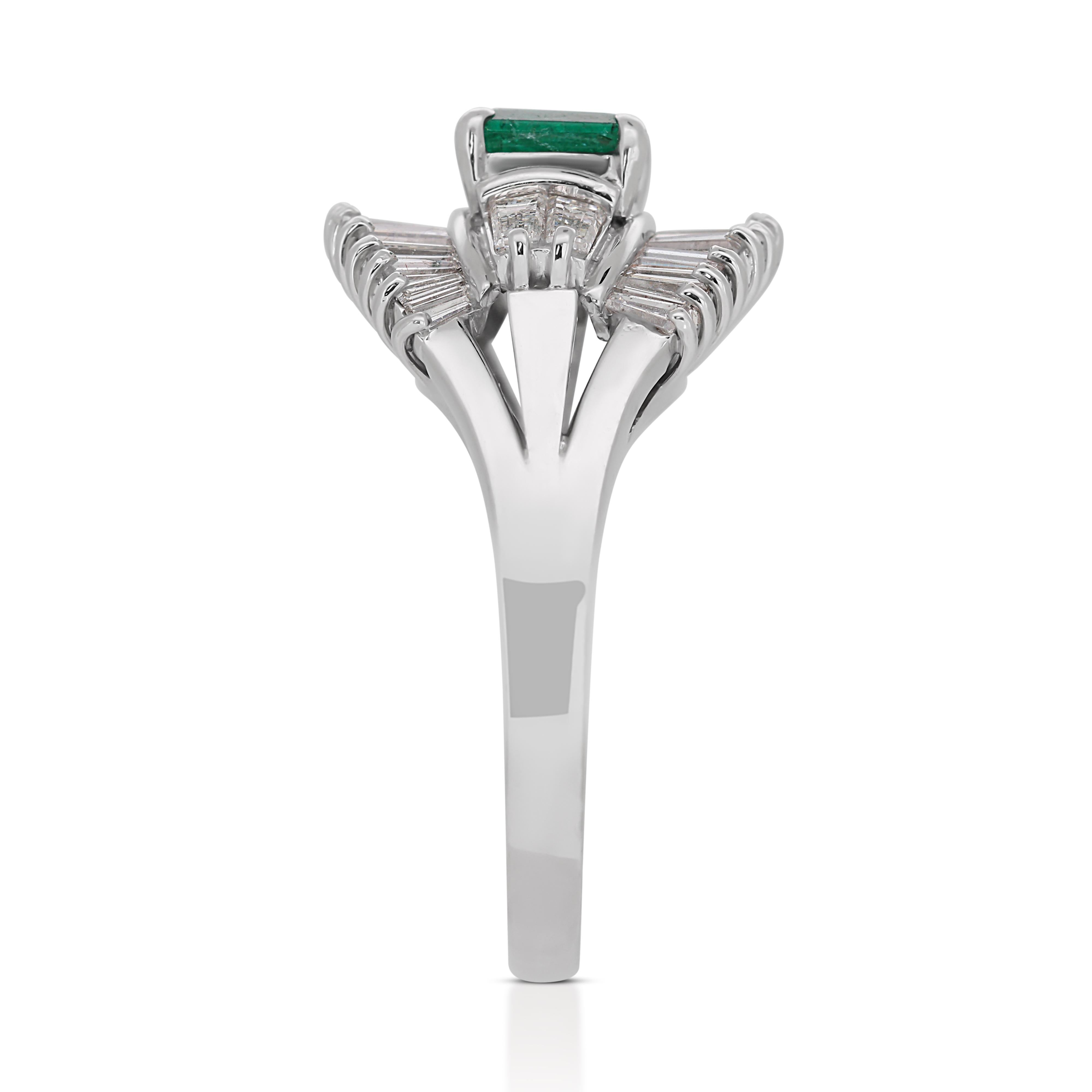 Radiant 18k White Gold Emerald and Diamond Halo Ring w/2.08 ct  - IGI Certified For Sale 1