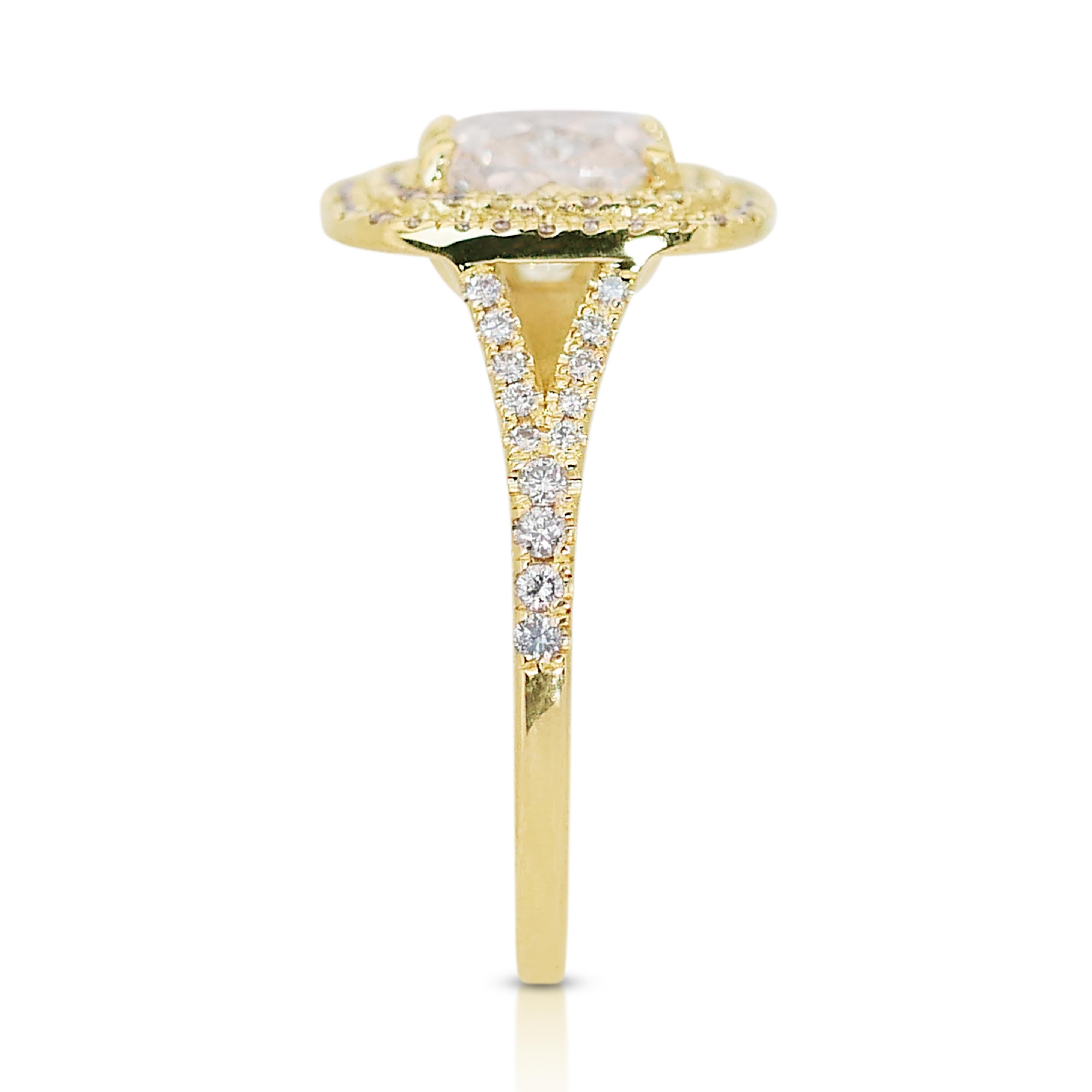 Bague double halo en or jaune 18k avec diamant coussin 1,82 ct - IGI  en vente 2