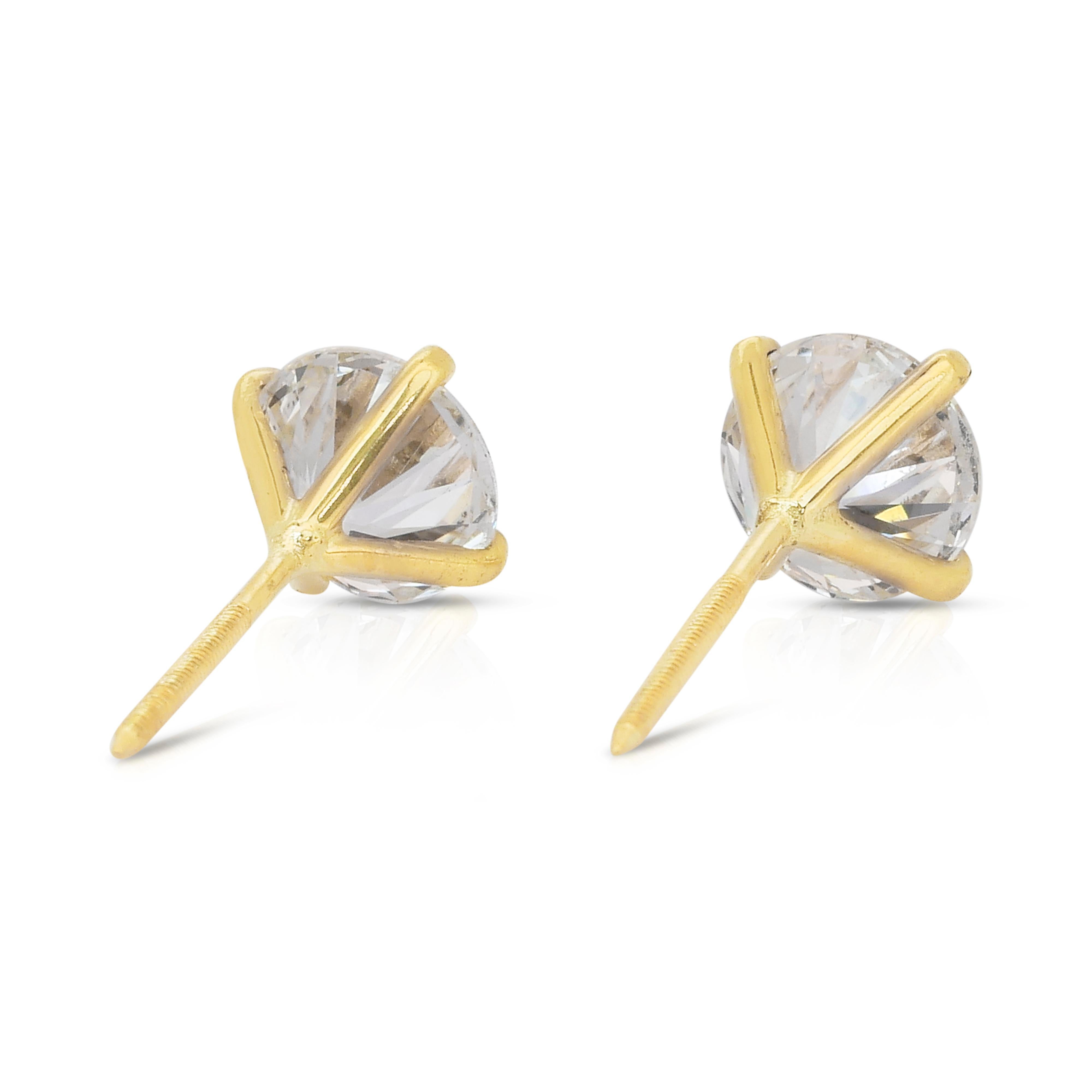 Clous d'oreilles en or jaune 18 carats avec diamants de 2,05 carats certifiés IGI en vente 3