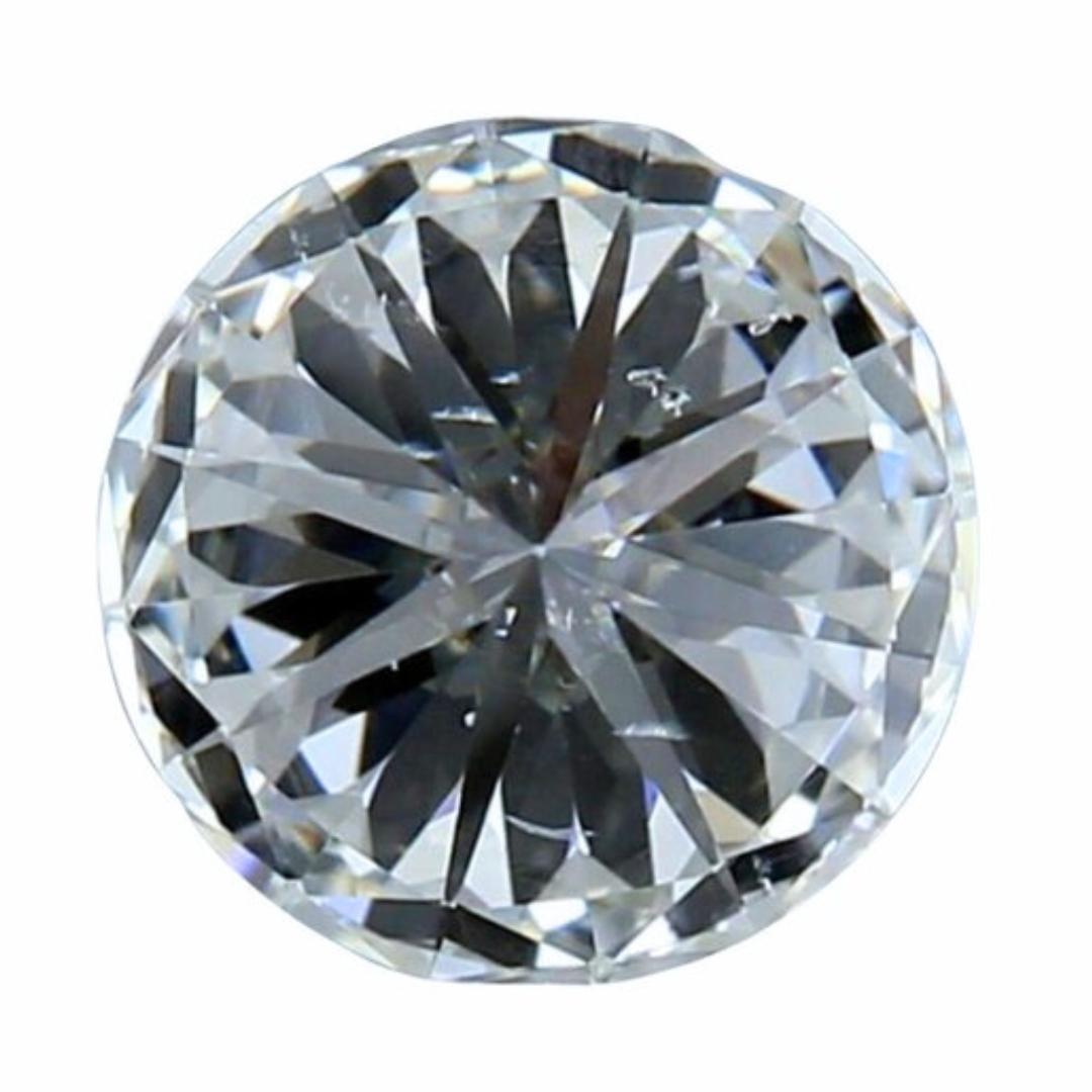 Women's Radiant 2.24ct Triple Excellent Ideal Cut Round-Shaped Diamond - GIA Certified For Sale