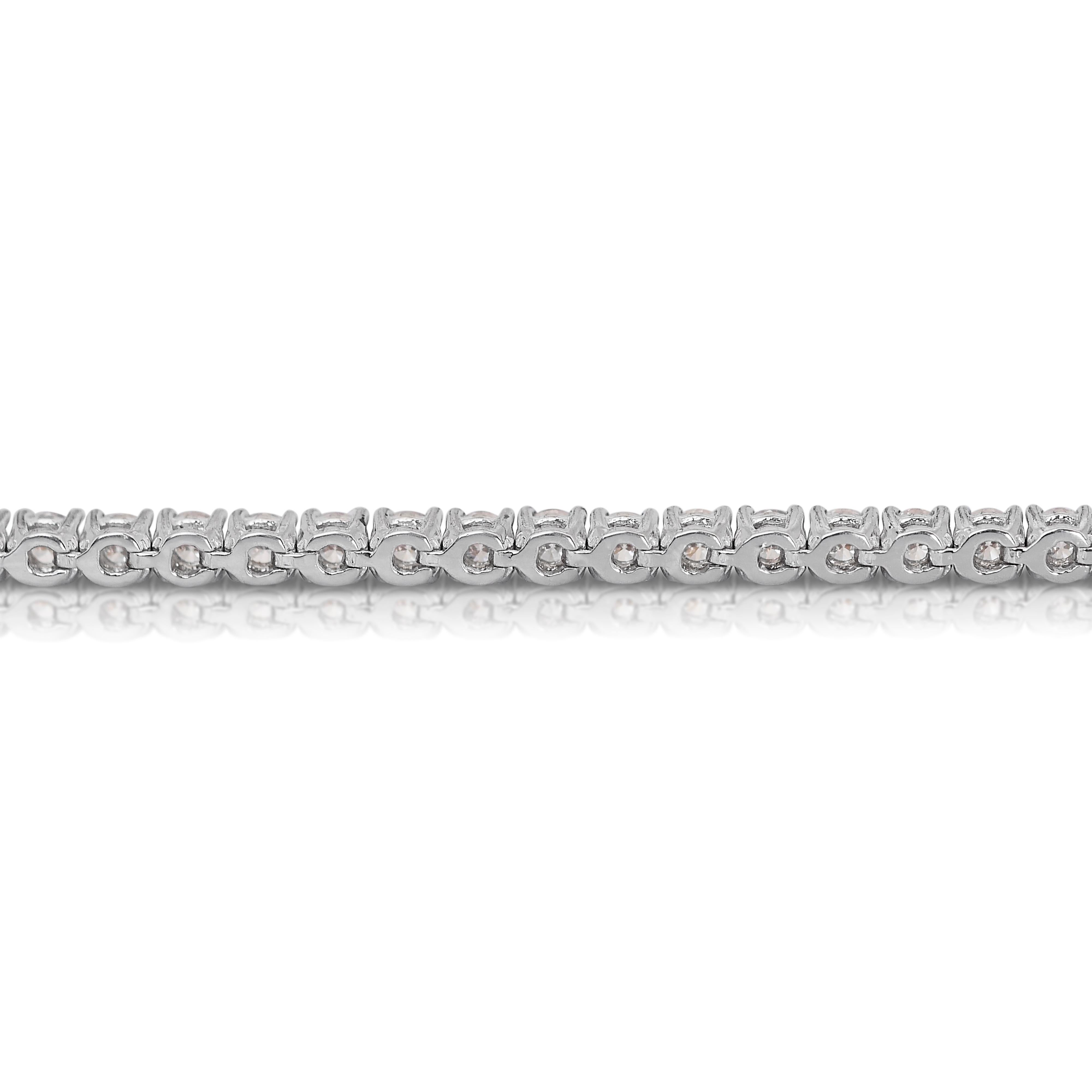 Bracelet tennis radiant en or blanc 14 carats et diamants 5,32 carats certifiés IGI en vente 2