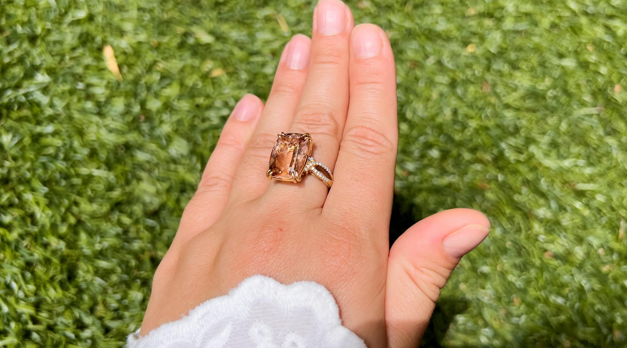 Radiant 8.75 Carat Morganite Ring with Diamonds 14K Rose Gold In Excellent Condition For Sale In Laguna Niguel, CA