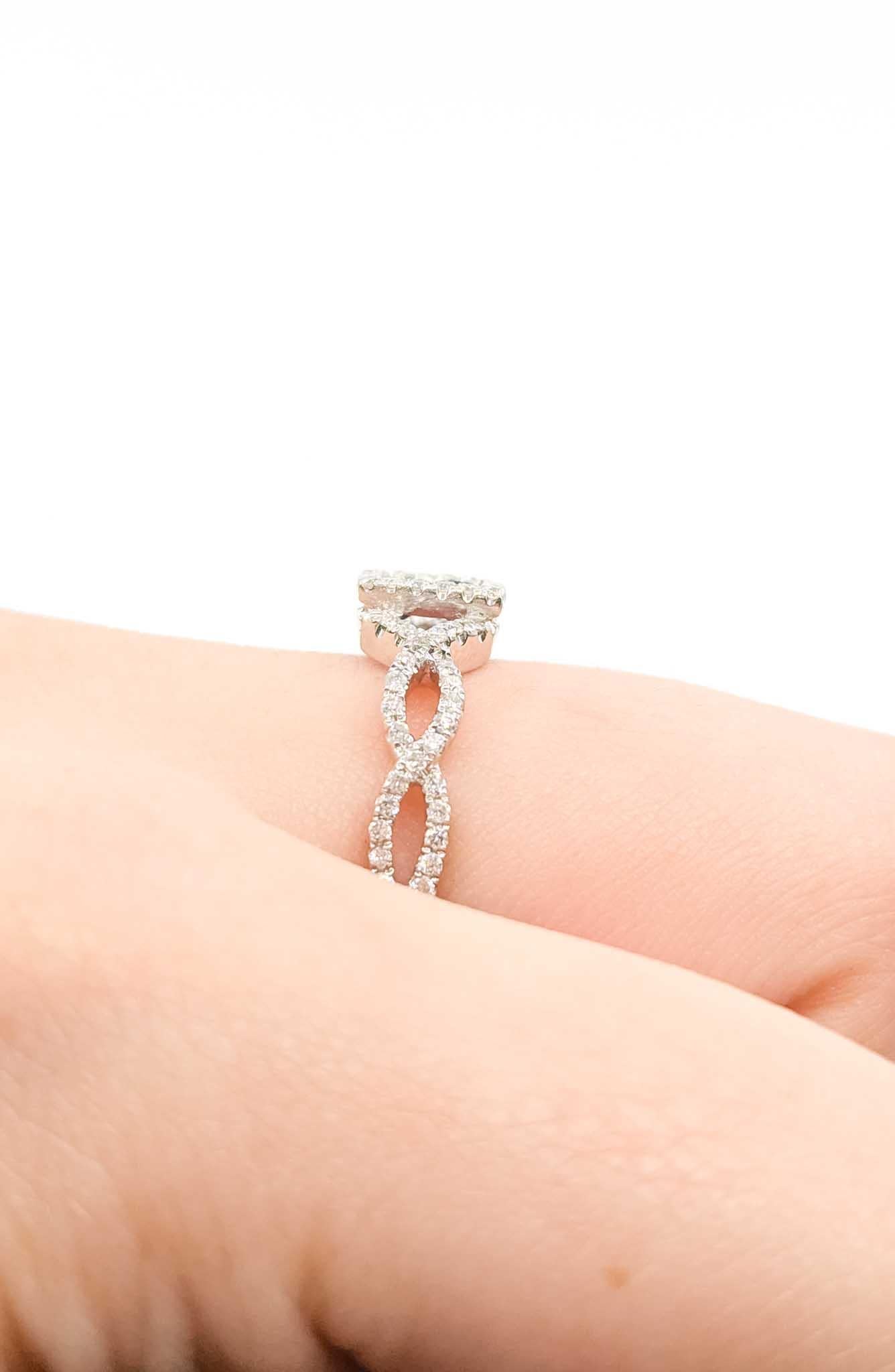 Strahlender Ring mit blauem Saphir und Diamant aus 14k Weißgold im Zustand „Hervorragend“ im Angebot in Bloomington, MN
