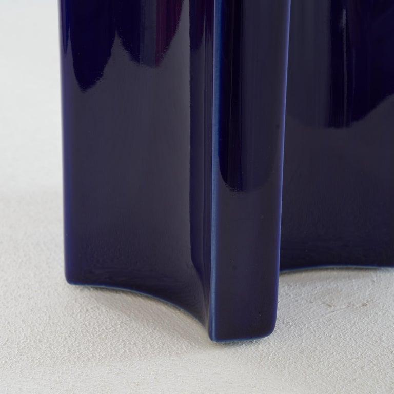 XX secolo Vaso blu radioso di Angelo Mangiarotti per Fratelli Brambilla Milano in vendita