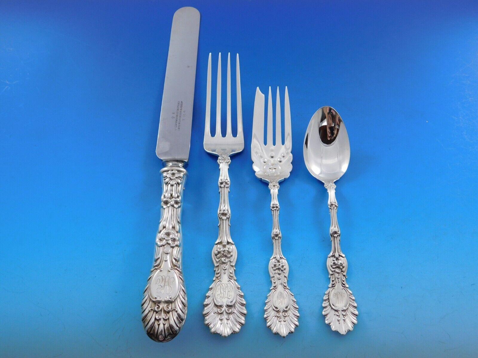 Radiant by Whiting Sterling Silver Flatware Set for 12 Service 119 pieces Dinner In Excellent Condition For Sale In Big Bend, WI