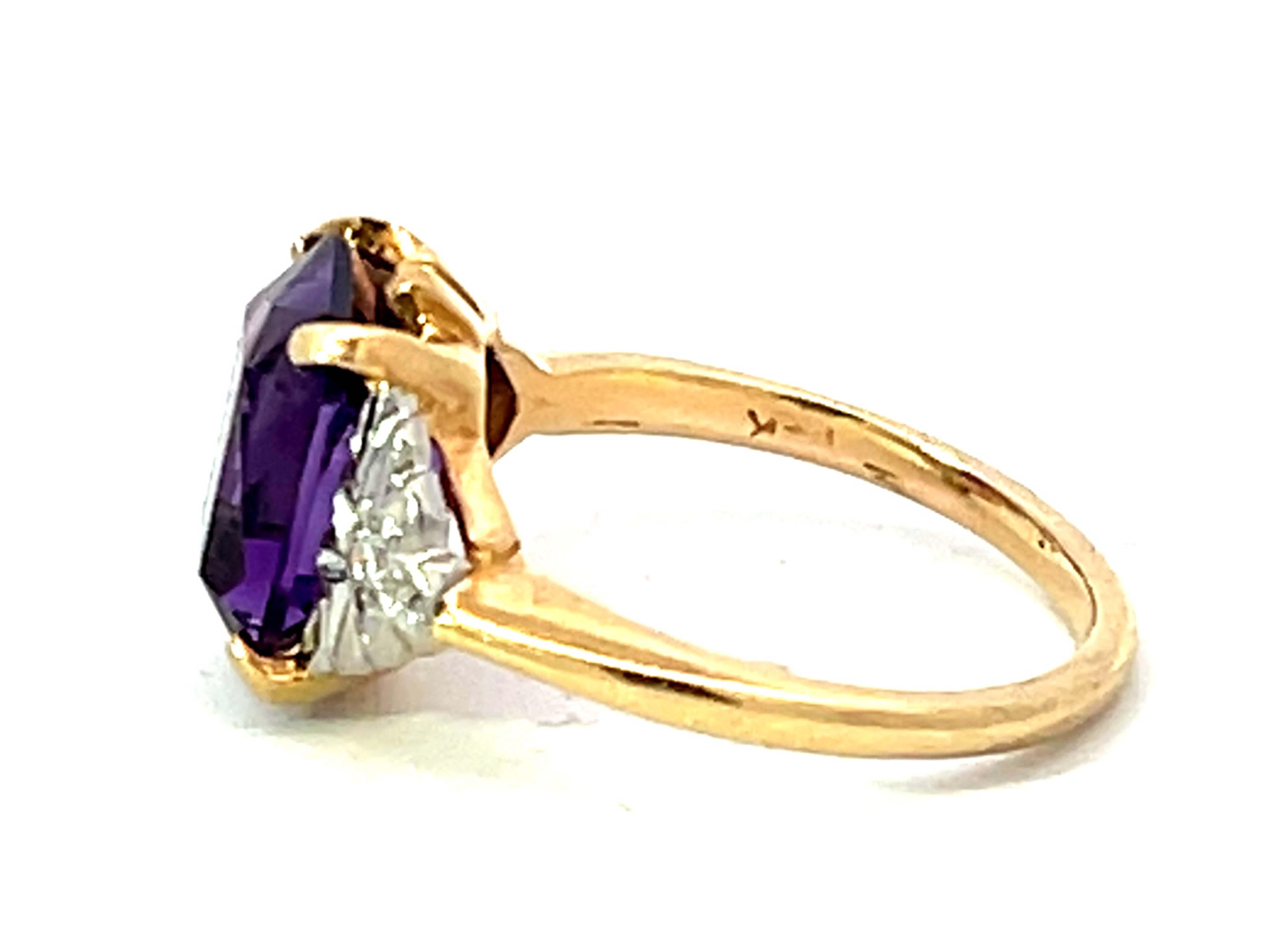 Radiant Cut Amethyst and Diamond Two Toned Ring in 14k Yellow and White Gold In Excellent Condition For Sale In Honolulu, HI