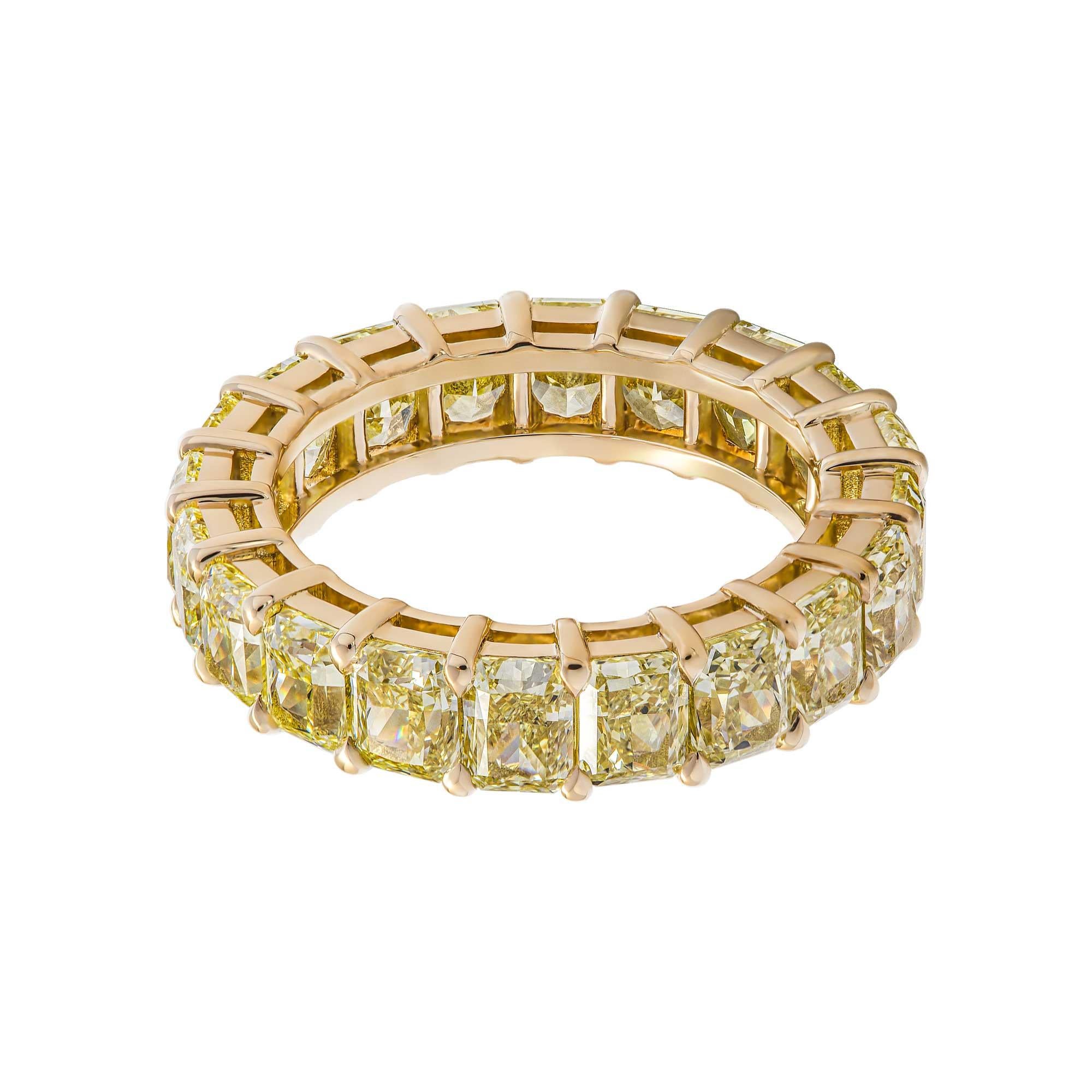 Women's or Men's Radiant Cut Anniversary Band in 18K Yellow Gold 7.12ct