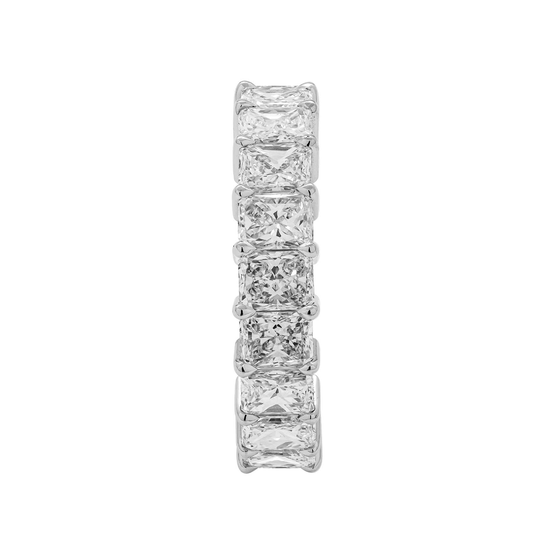 Radiant Cut Anniversary Band in Platinum 6.60 Carat, '0.33ct Each' In New Condition For Sale In New York, NY