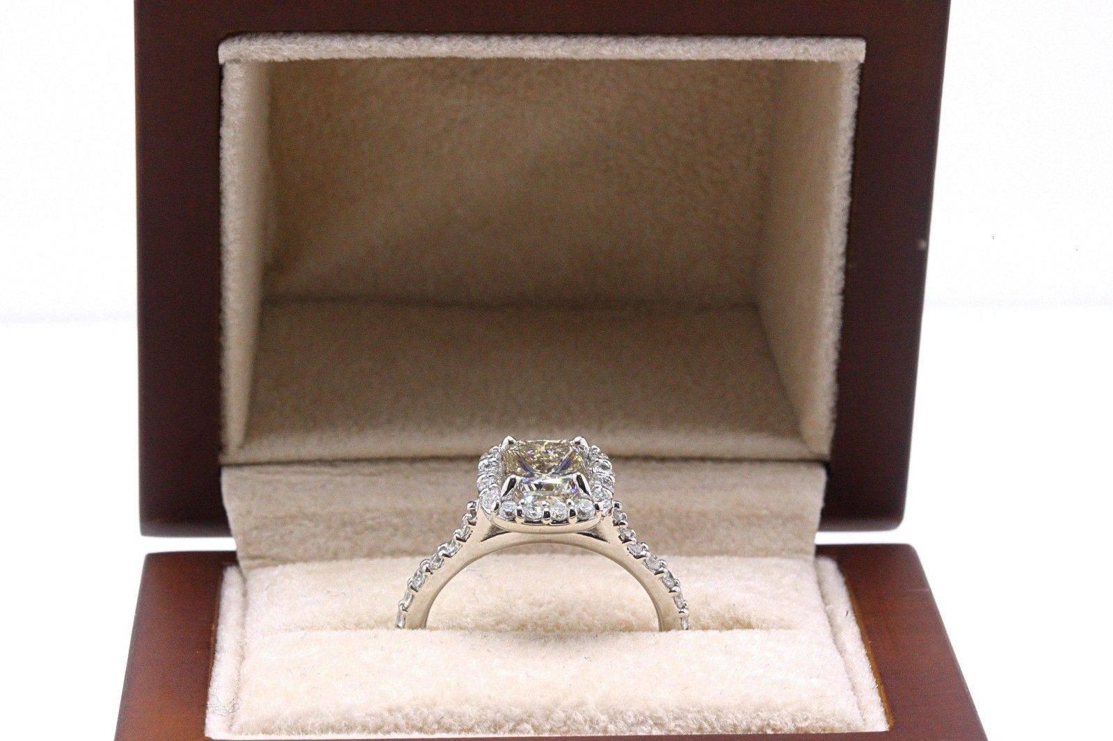 Radiant Cut Diamond Engagement Ring 1.70 Carat Halo Design in 14 Karat Gold For Sale 5