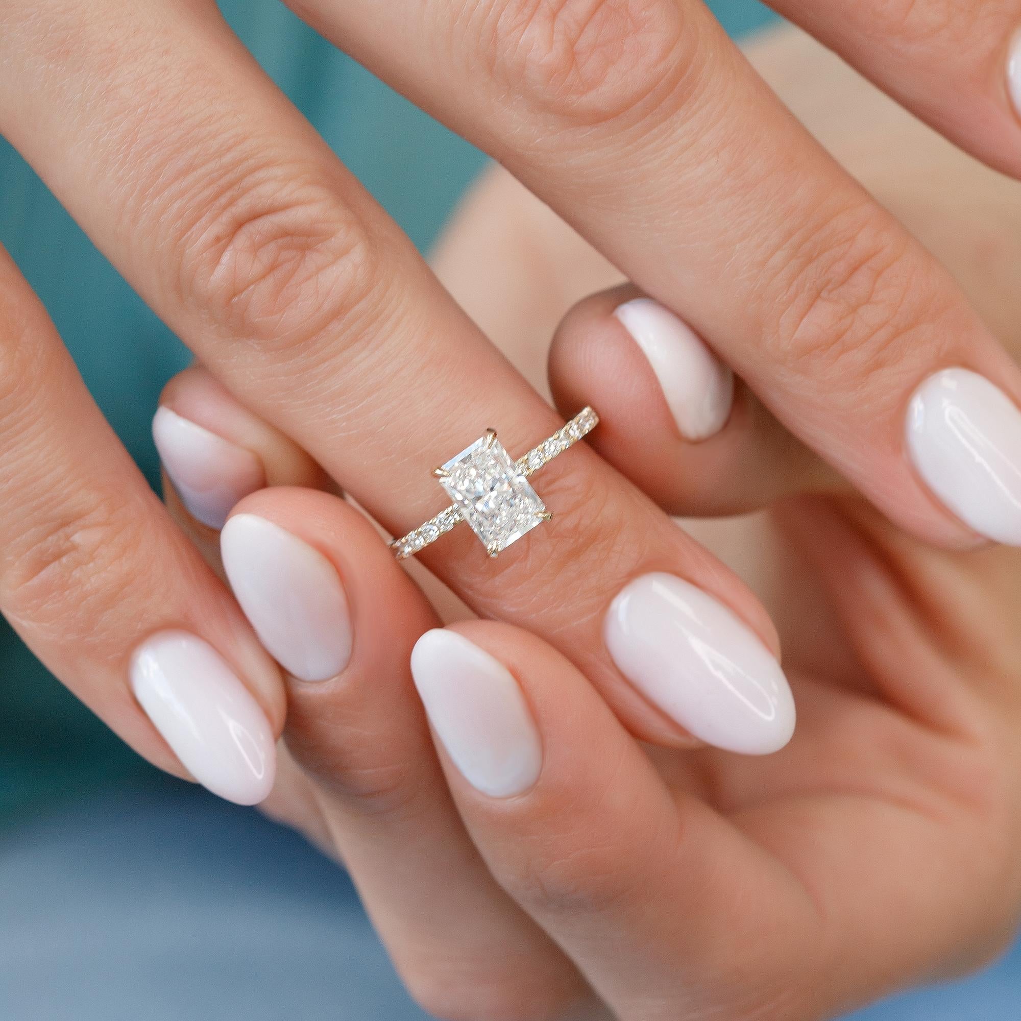 Art Deco Radiant Cut Diamond Engagement Ring, 1.71 Carat, 14k Yellow Gold, Hidden Halo For Sale