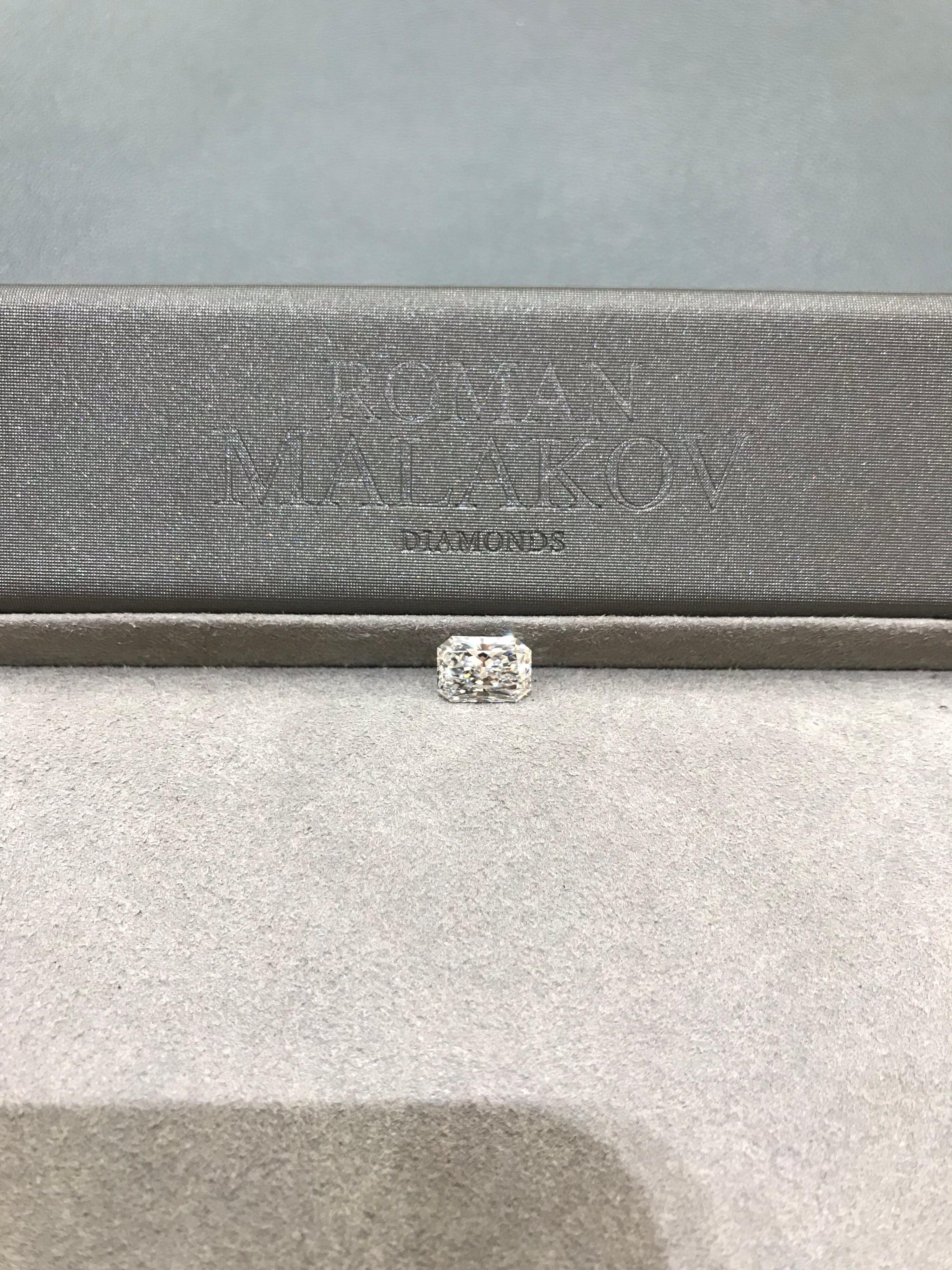 Women's or Men's Radiant Cut Diamond Engagement Ring