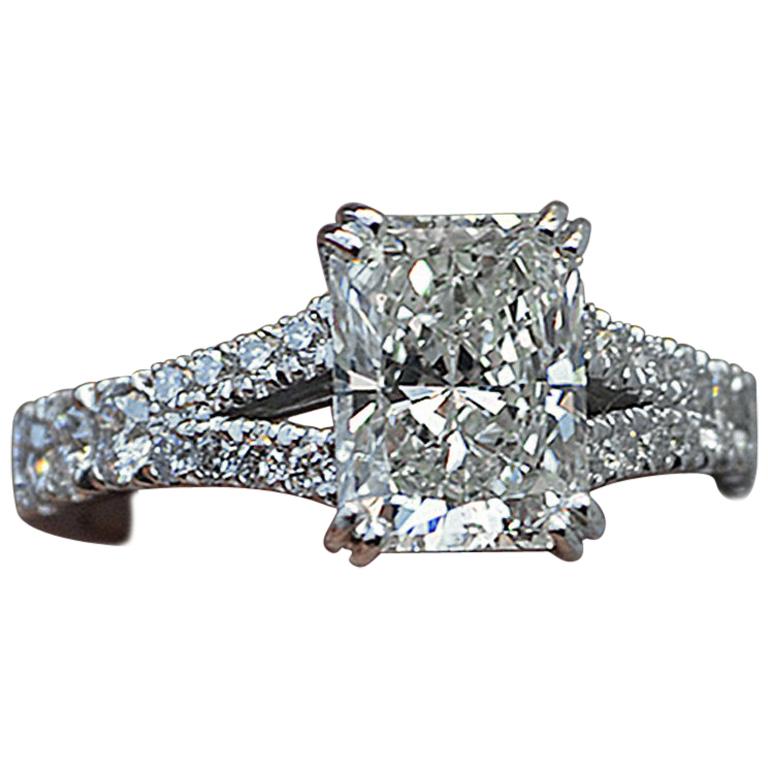 Radiant Cut Diamond Engagement Ring, Split Shank 1.5 Center, 2.1 Carat For Sale