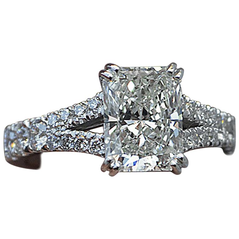 Radiant Cut Diamond Engagement Ring, Split Shank 1.5 Center, 2.1 Carat For Sale at 1stDibs 1.5