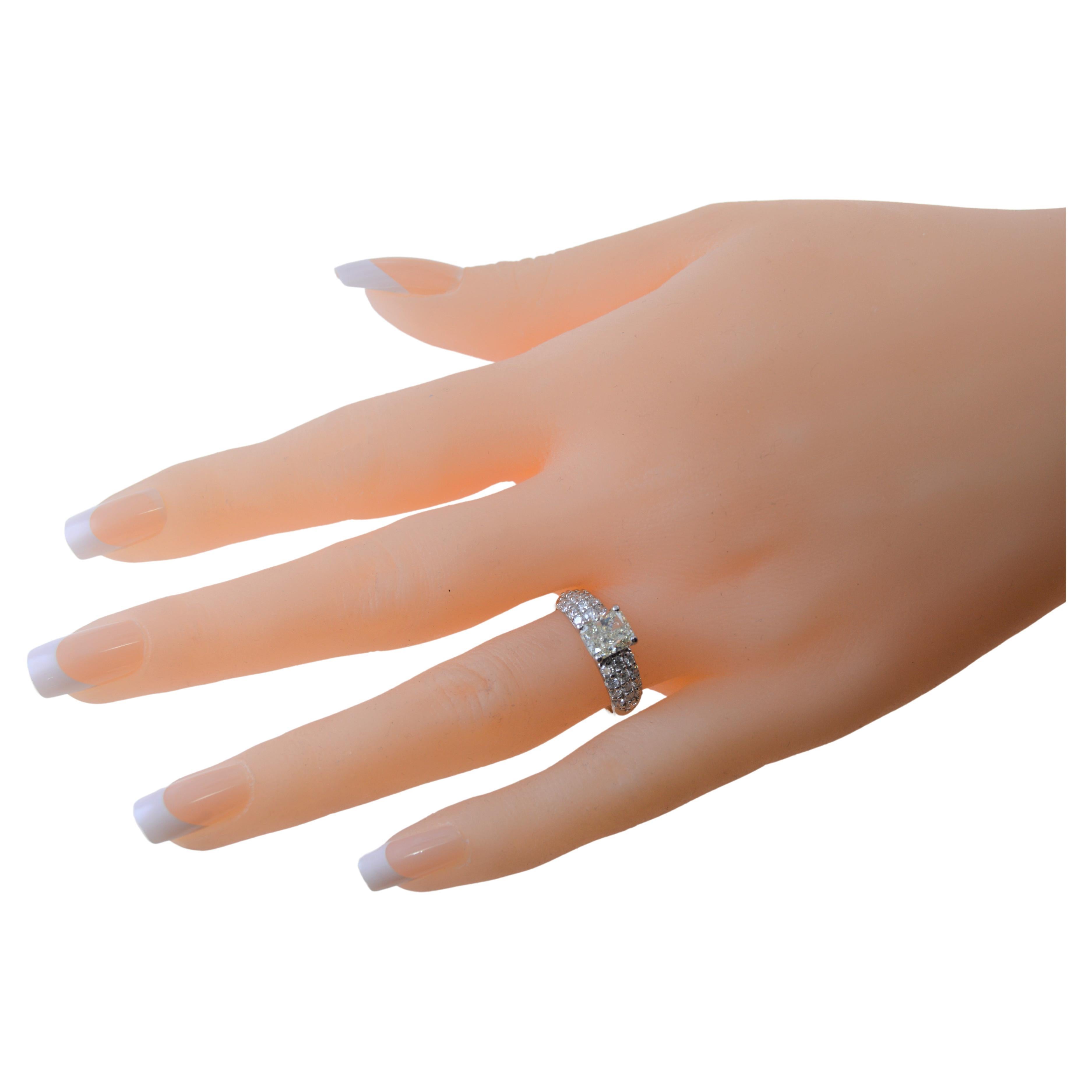 Radiant Cut Diamond Platinum Engagement Ring For Sale 8