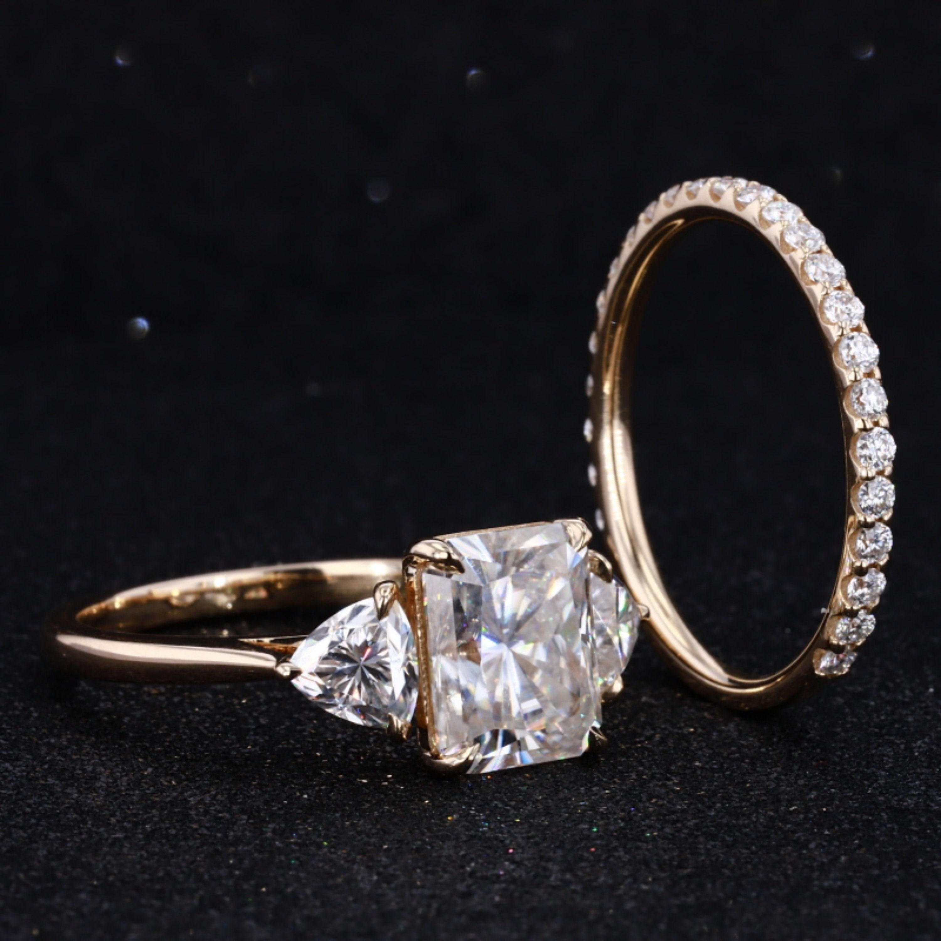 Im Angebot: Verlobungsring aus 18 Karat Gold mit 2 Karat zertifiziertem natürlichem Diamanten im Art déco-Stil () 2