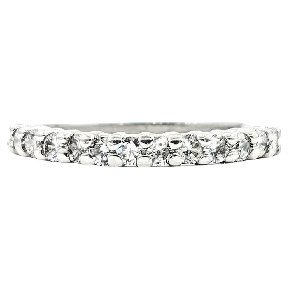 Strahlendes Diamantband aus Platin