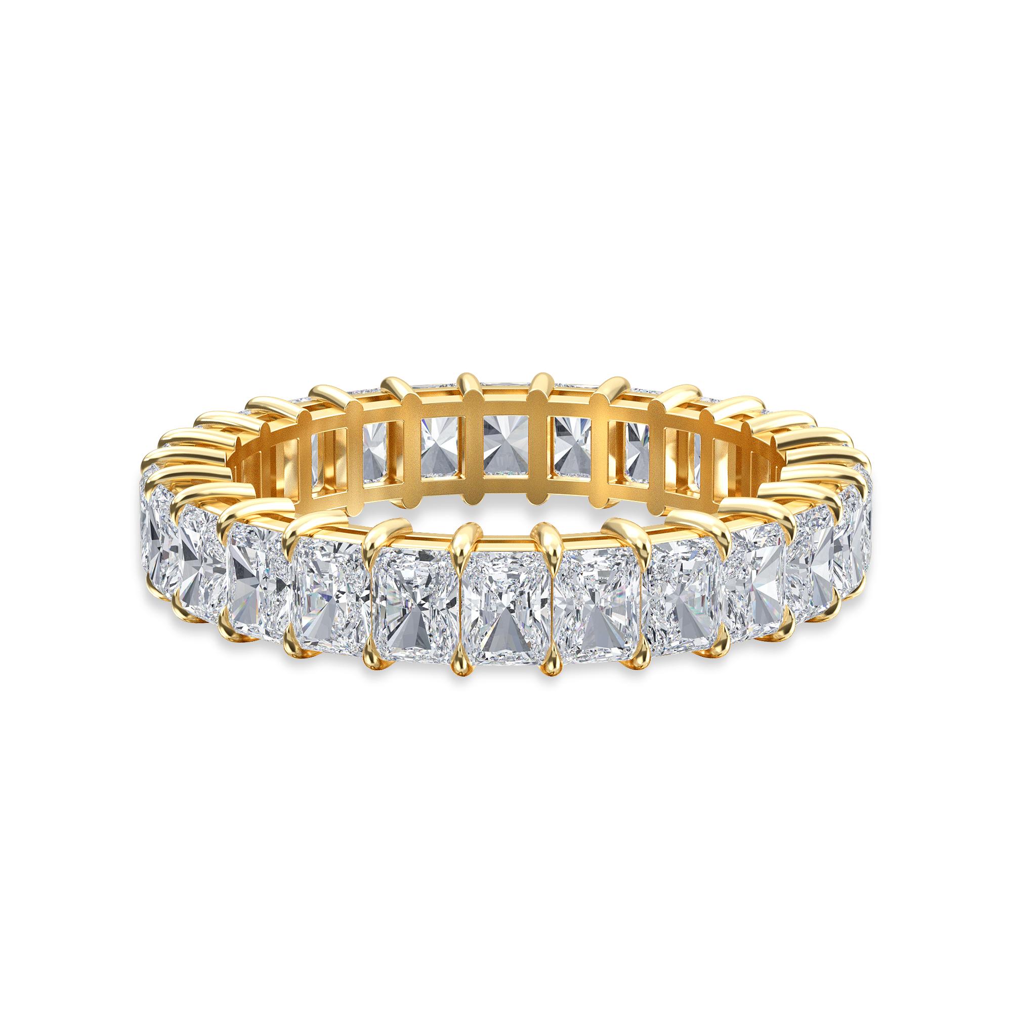 This Radiant Diamond Eternity Band has 26 diamonds and a Total Carat Weight of 2.75.
The Diamonds are F Color, VS Clarity. The Ring is a finger size 6.25 and is set in 18K Yellow Gold.
