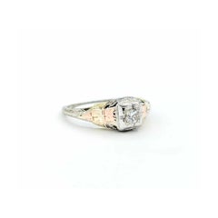 Strahlender Diamantring aus 18k dreifarbigem Gold