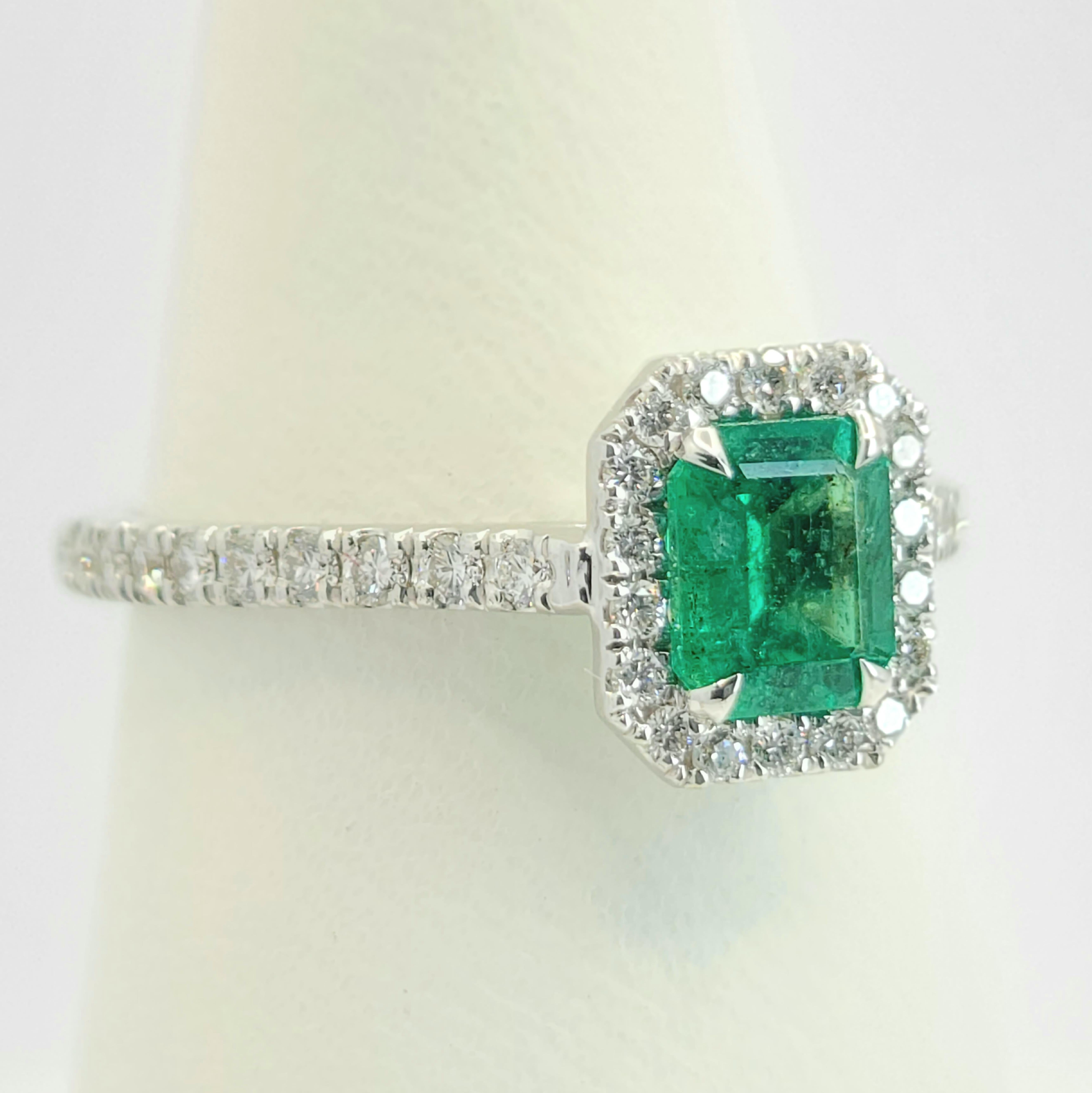 Radiant Emerald and Diamonds Halo Engagement Ring For Sale 5
