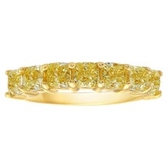Radiant Eternity Band Fancy Yellow 14K White Gold Rare Fancy-Color Splendour