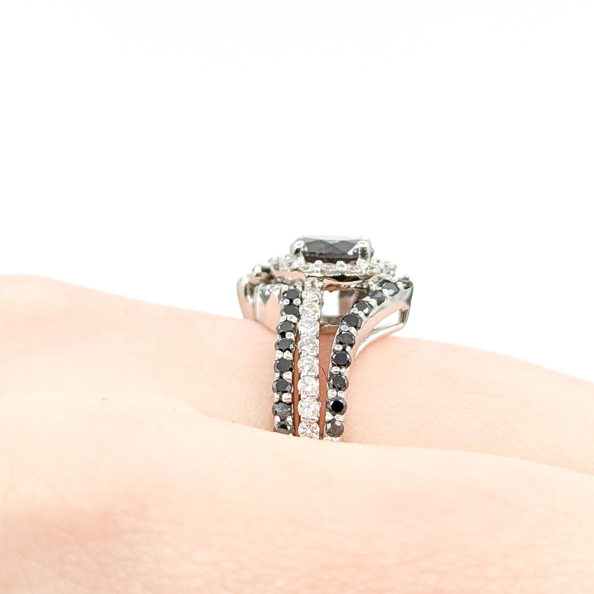 De las mujeres Radiant Halo Black & White Diamond Ring in 14k en venta